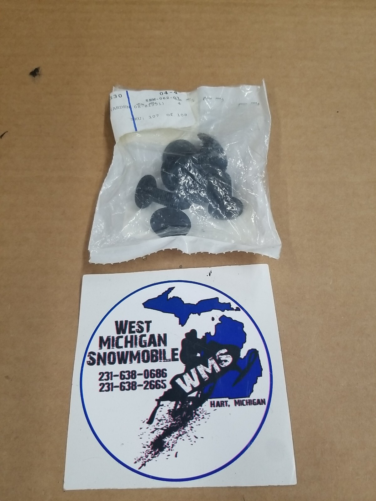 Arctic Cat Christmas Tree Clip OEM 0623-453 SOLD AS LOT OF 8
