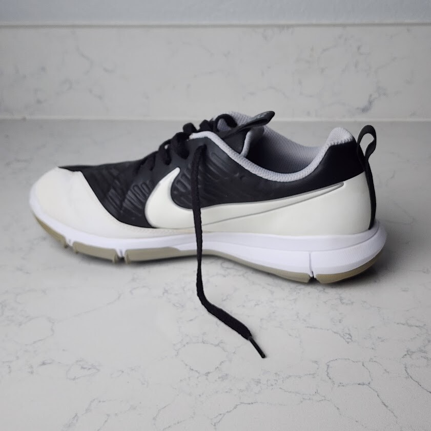 Nike Men's Explorer 2 Golf Shoes 849957-005 Size 7 Black White Metallic Silver