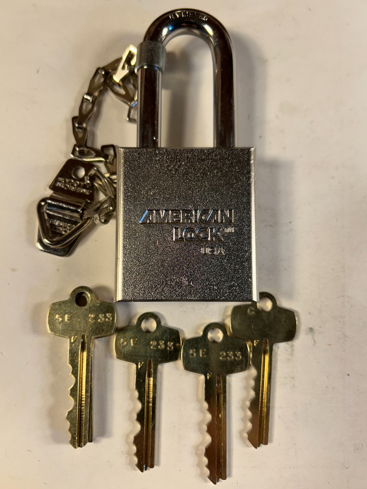1-American Lock 3261 new padlock keyed