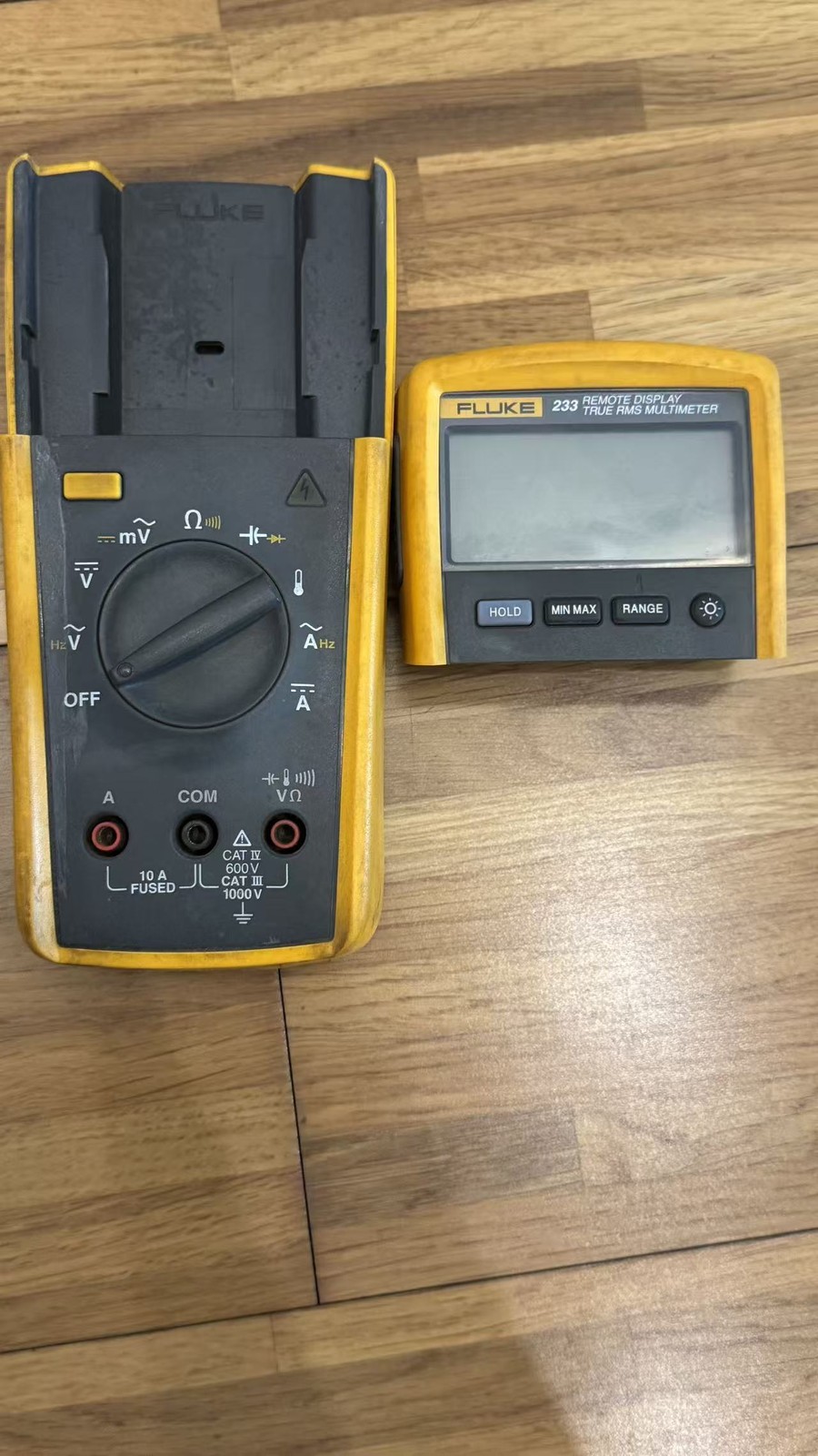 Fluke 233 Remote Display True RMS Multimeter Tested Working Free Shipping