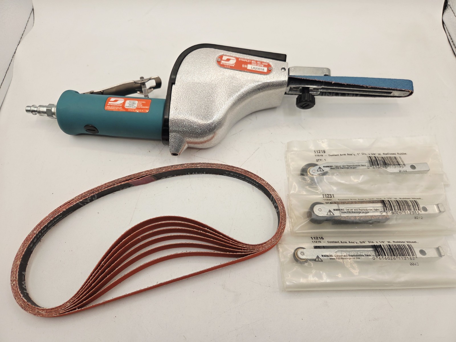 Dynabrade Dynafile 14000 Straight Line Abrasive Belt Tool