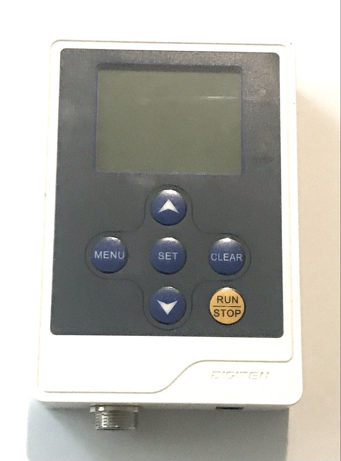 DIGITEN LCD Water Flow Controller Kit G1 Solenoid Valve Sensor 12VDC Max 2A