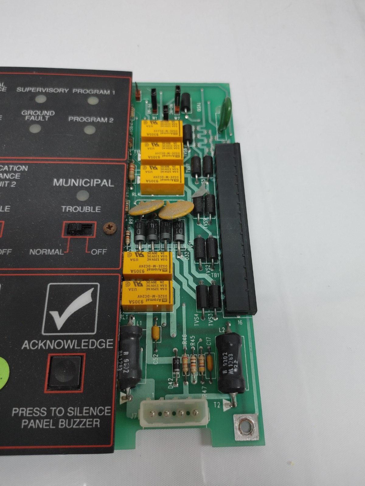 Fire Control Instruments 1120-0469 REV B 7200 Series System Control Unit