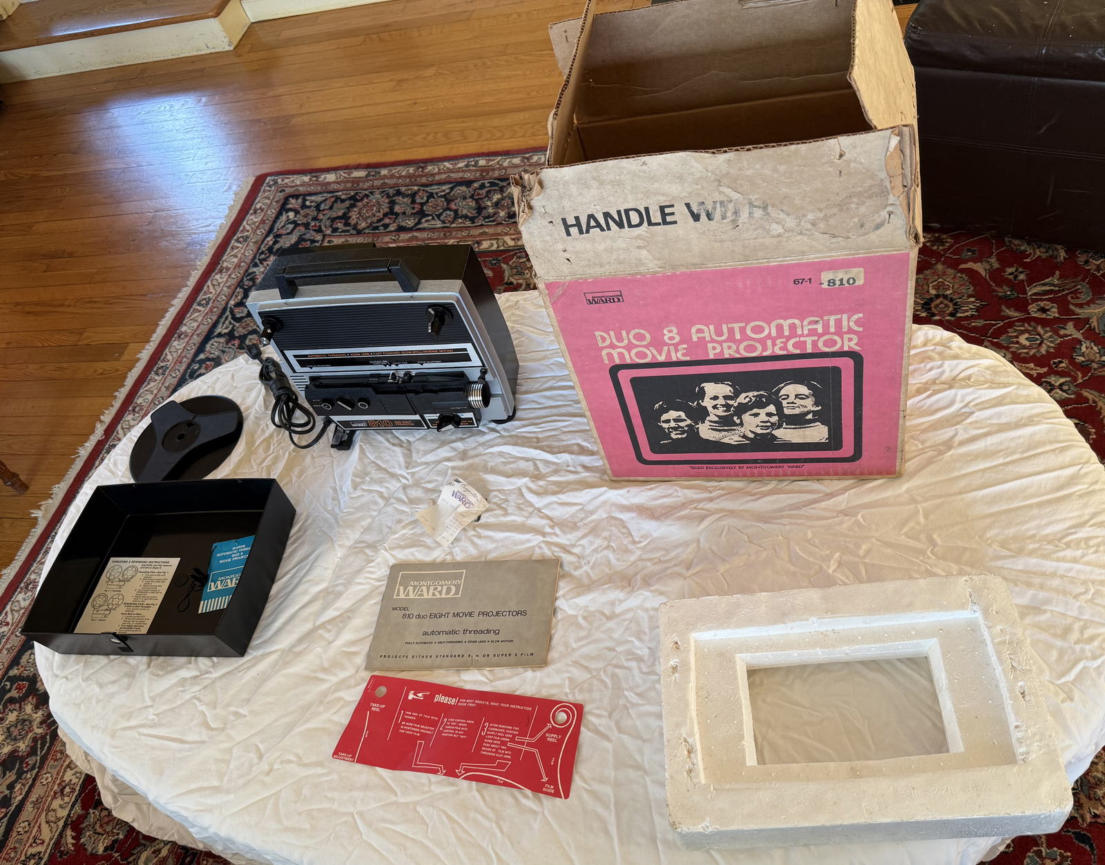 NEW DUO 8 AUTOMATIC MOVIE PROJECTOR