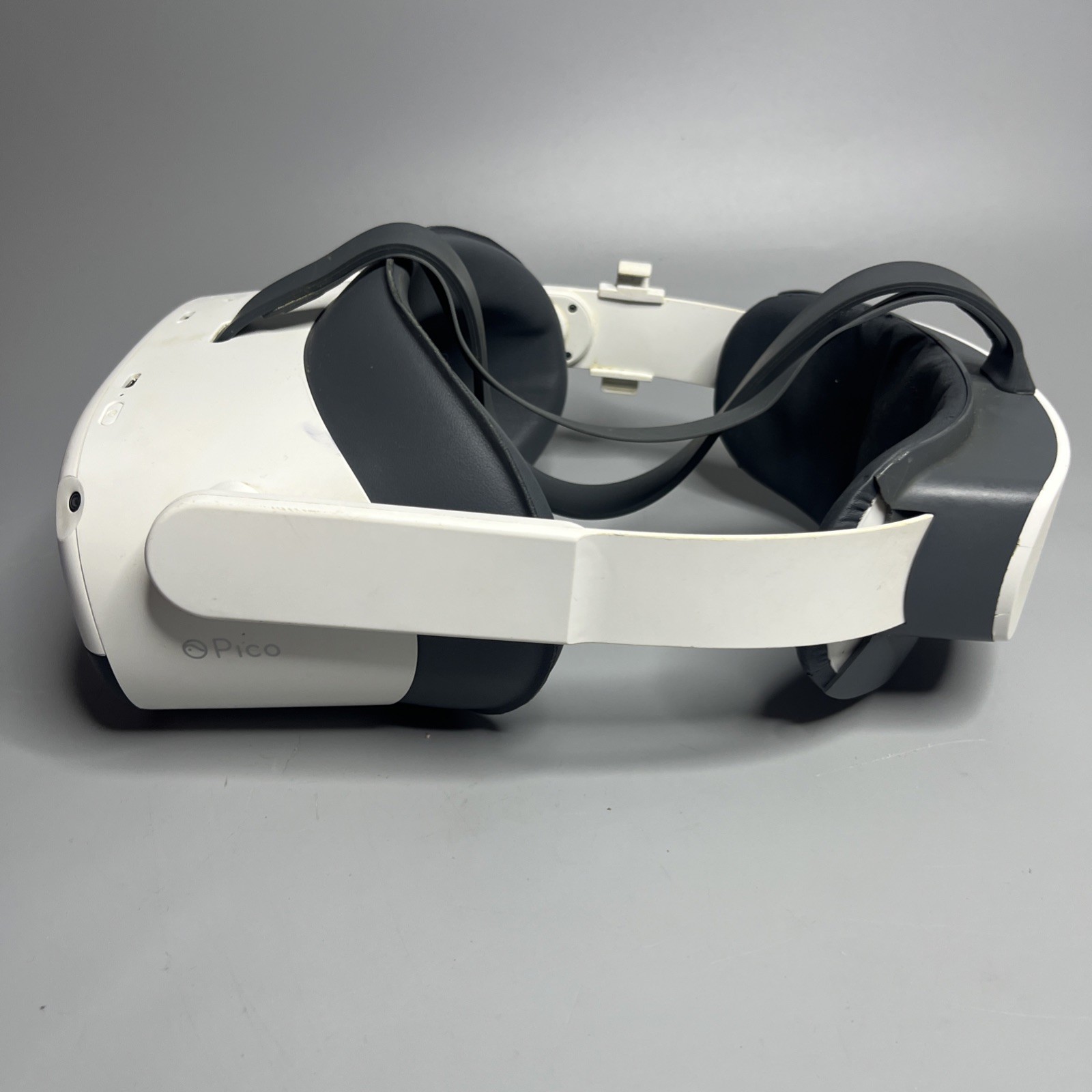Pico Neo 3 Pro VR Headset White A7H10 Tested Working