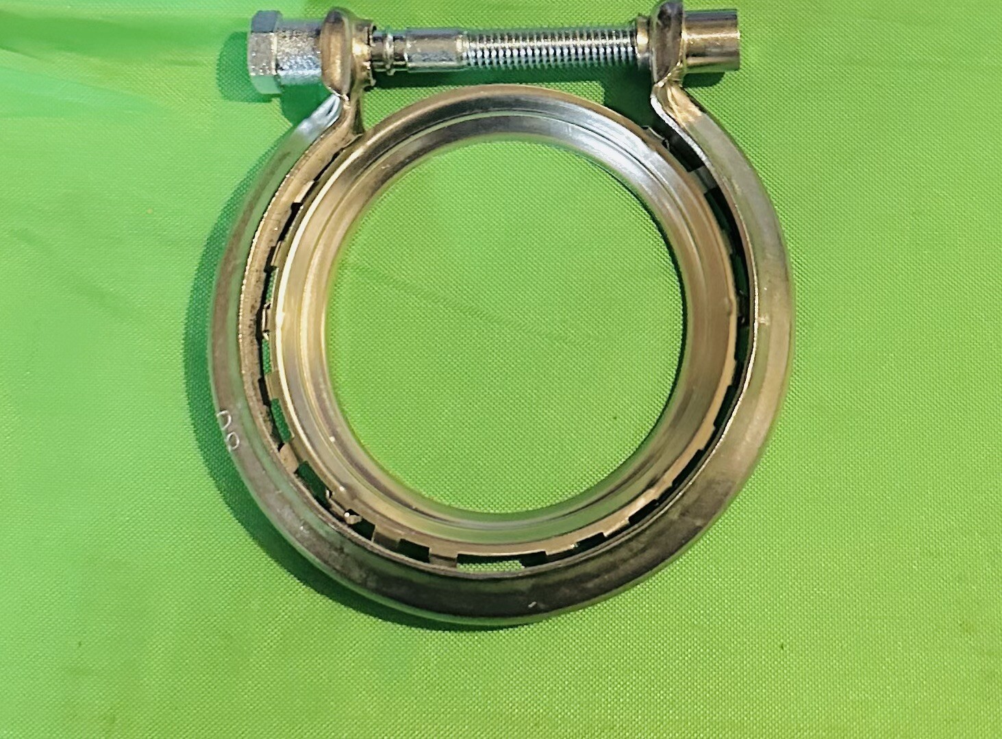 For Mini Cooper R55 R56 R57 R58 R59 R60 N12 N16 1.6L Non Turbo Exhaust Clamp