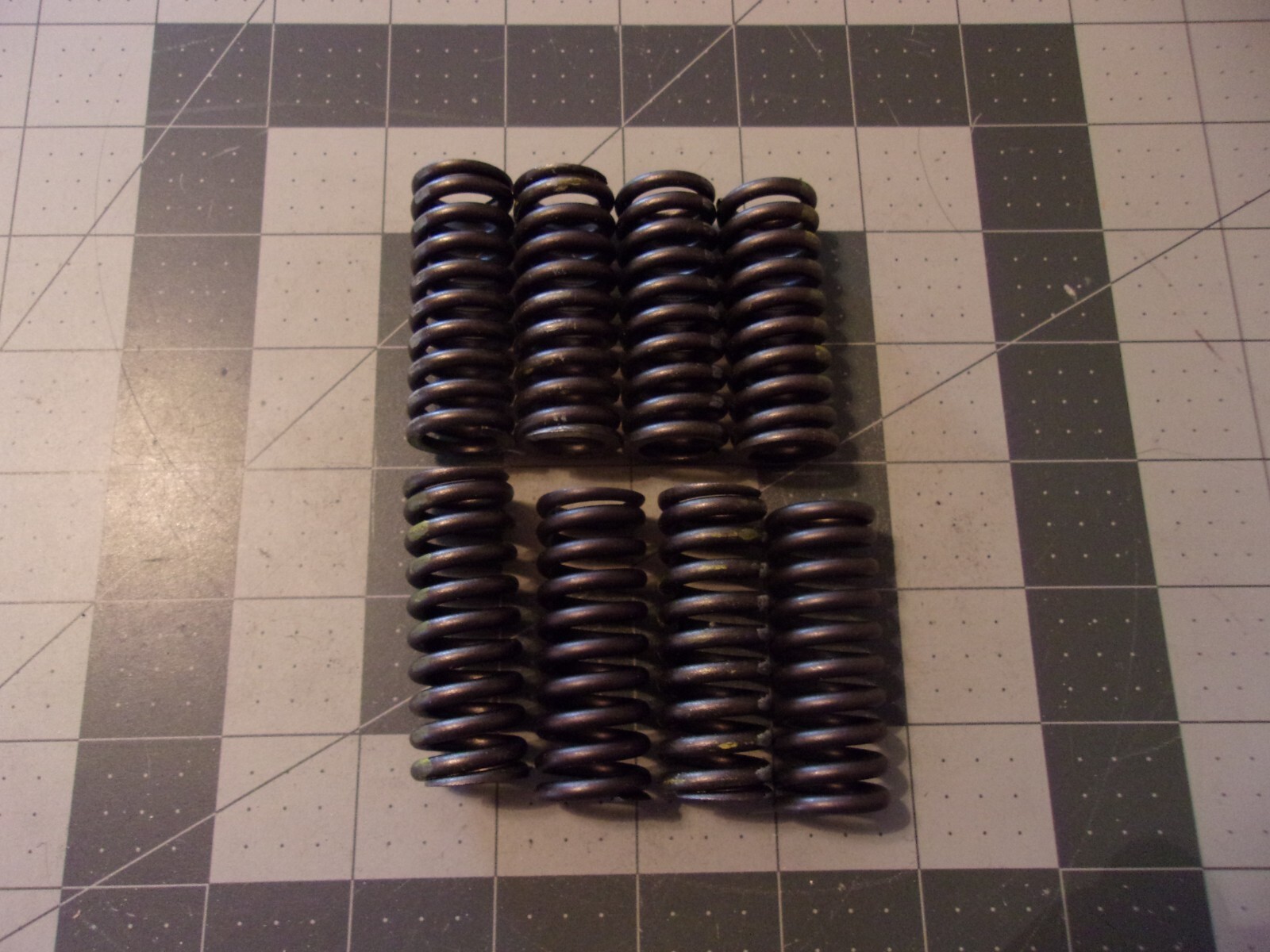 SBI 160-1185 (8) Valve Springs 5144019 Detroit Diesel 53Series Diesel 212CI 3.5L