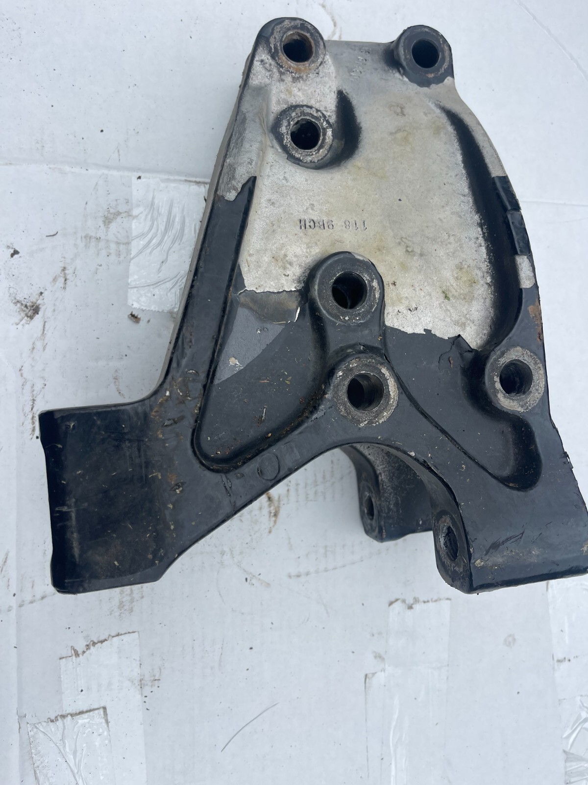 PACCAR  C11-6001R PETERBILT 379 SPRING HANGER (fits many models) REV C 04088CA