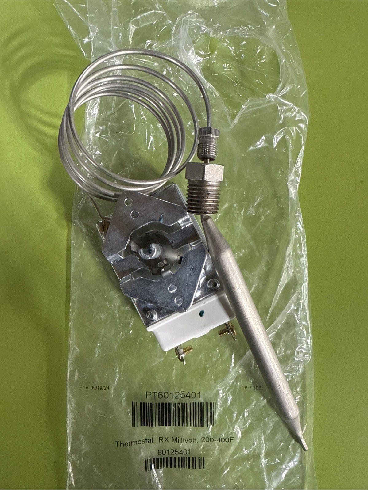 New Pitco   OEM PT60125401 Deep Fryer Thermostat RX Mv 200-400F