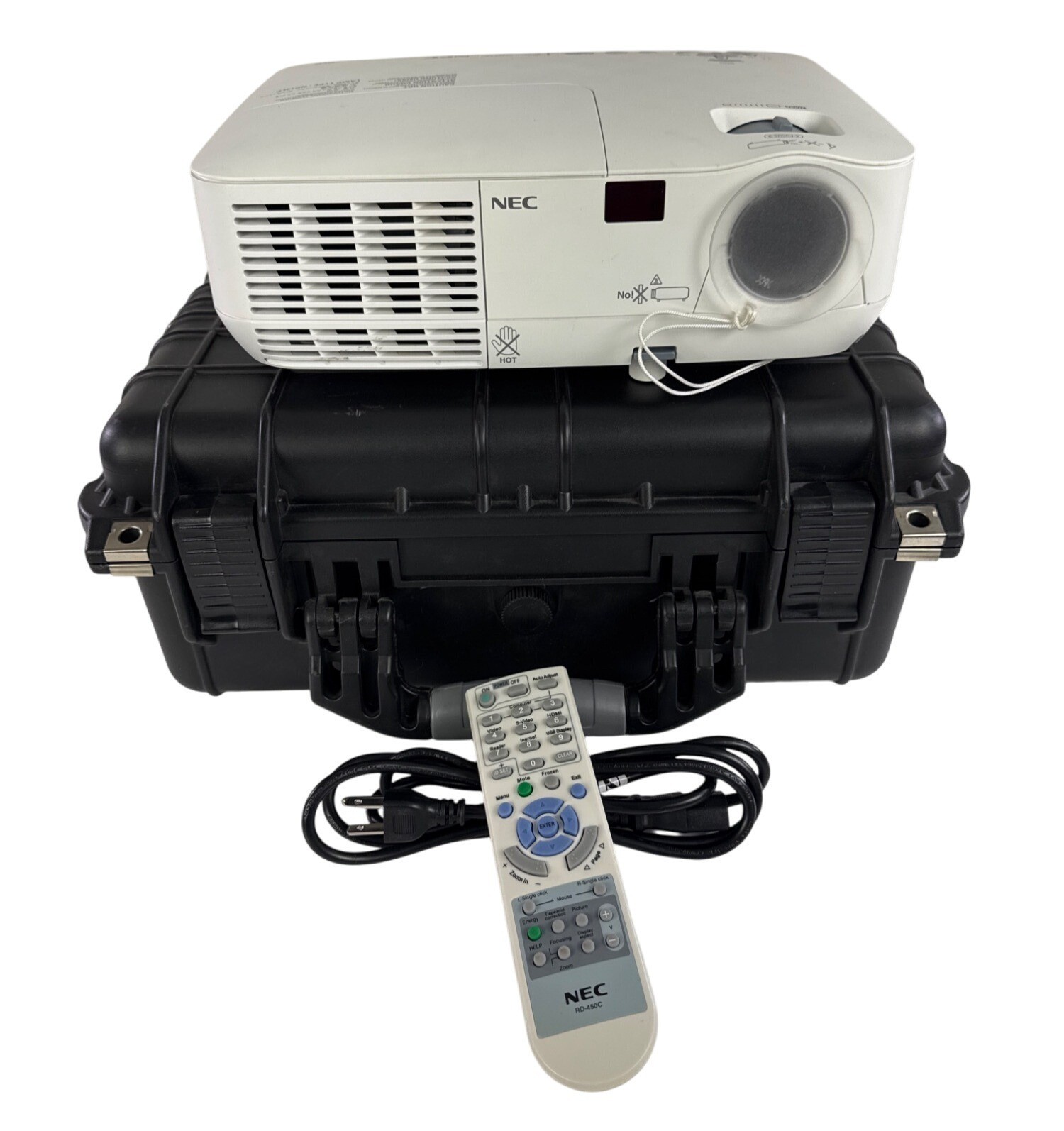 NEC NP-216 2500 Lumens 3D Capable DLP Projector in Pelican Style Case w/remote
