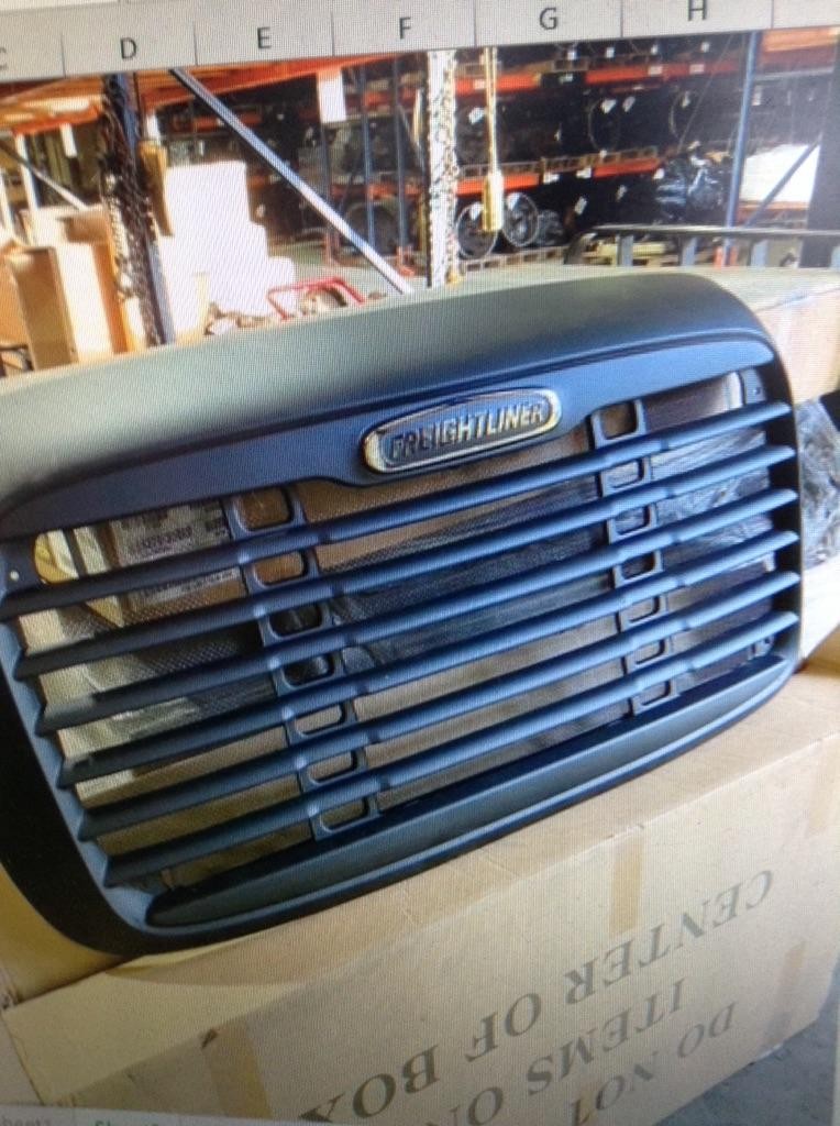 For FREIGHTLINER COLUMBIA 120 2005-2008 GRILLE ,  FL