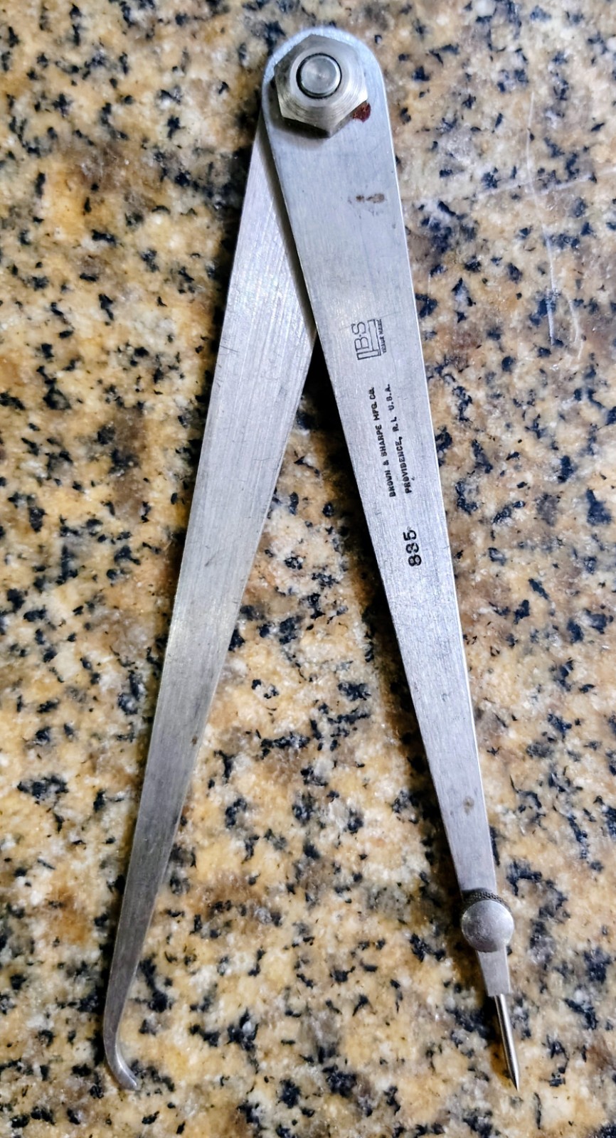 🗽 VINTAGE BROWN AND SHARPE NO. 835 DIVIDER CALIPER