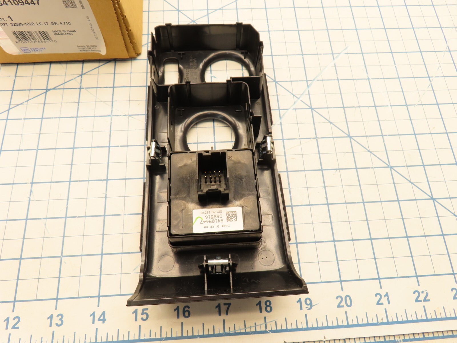 GM 84109447 Trailer Brake Control Switch and Housing General Motors