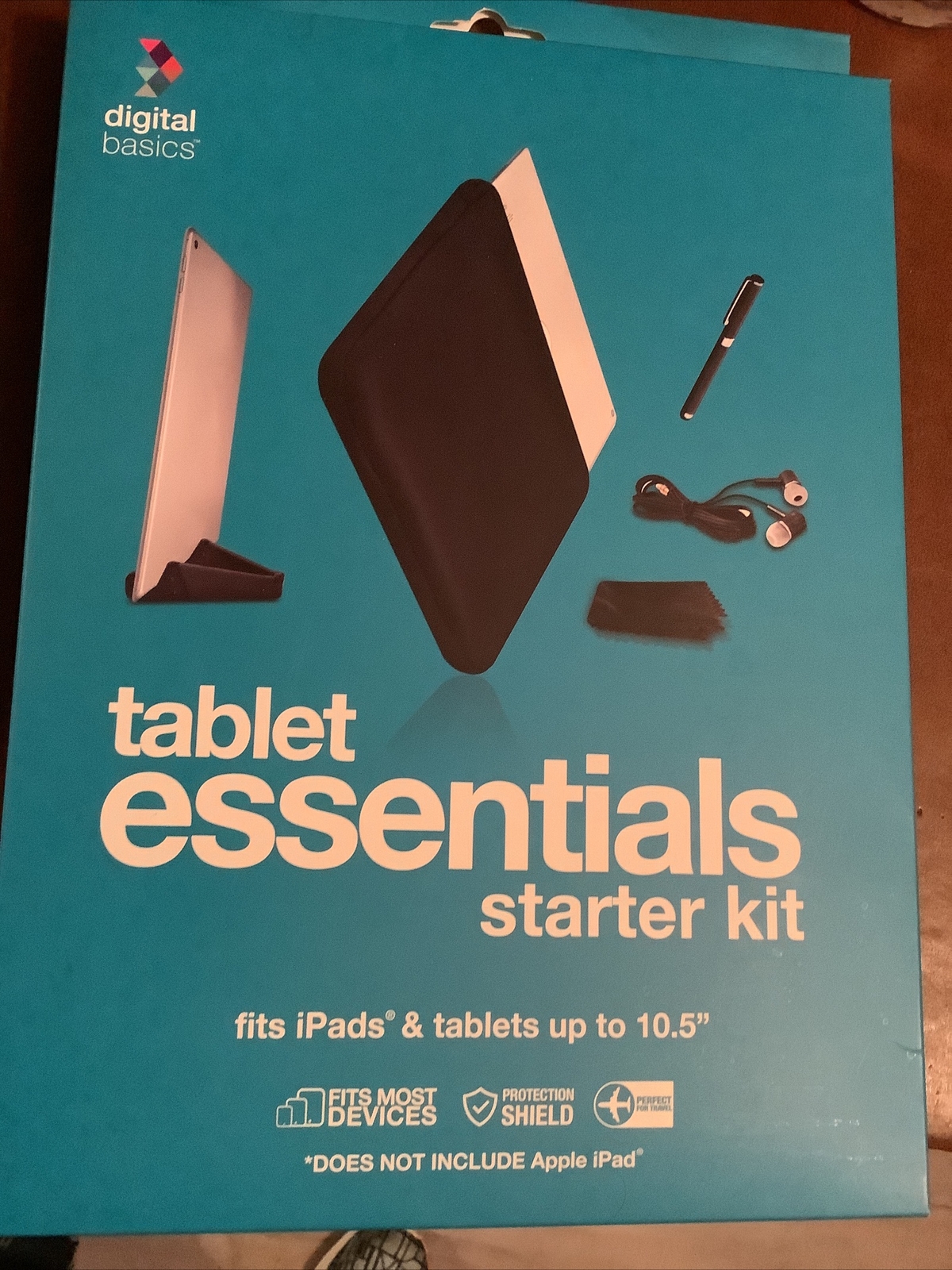 Digital Basics Tablet Essentials Starter Kit for 10.5" Tablets/iPad NEW