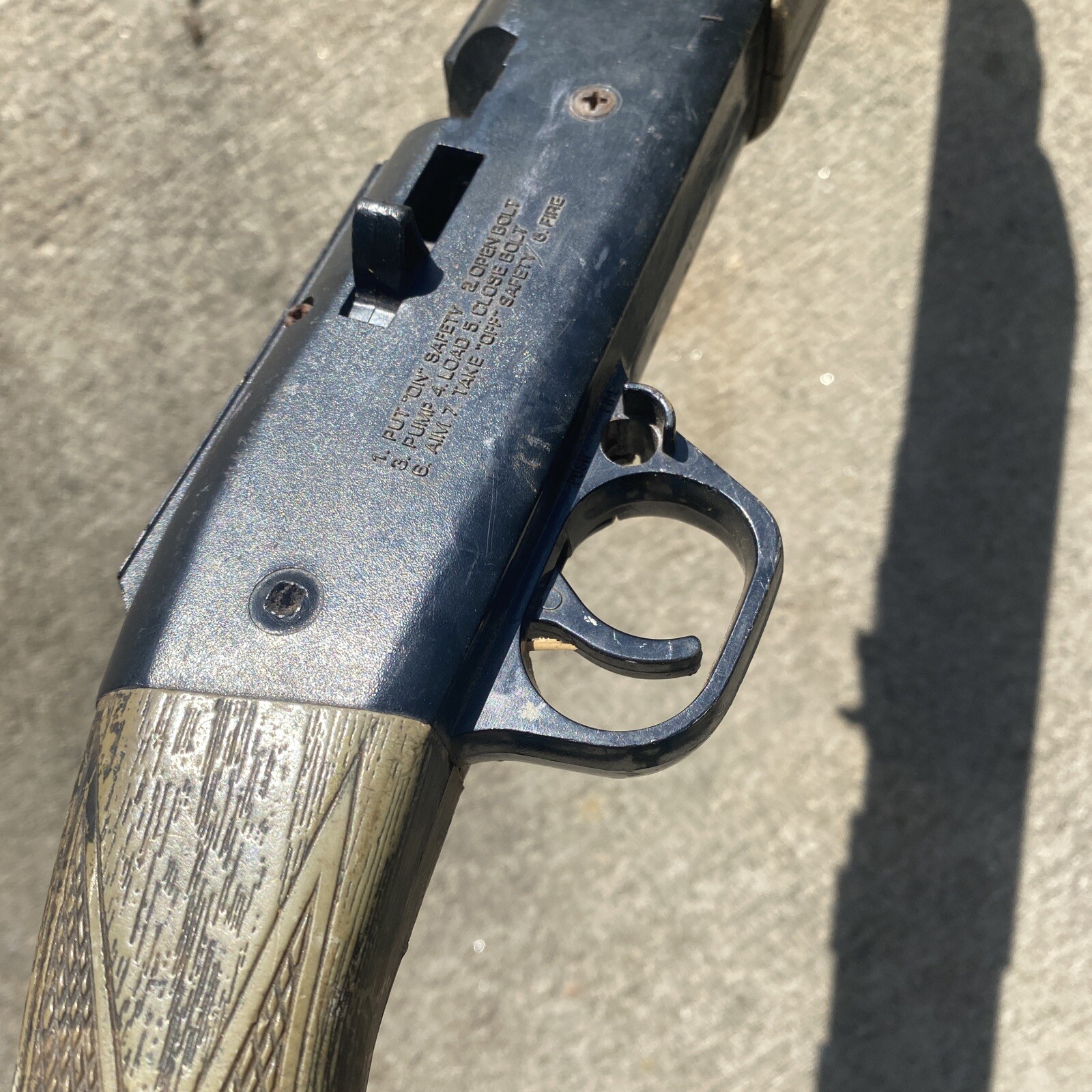 Daisy model 840 For Parts/ Repair Not Working