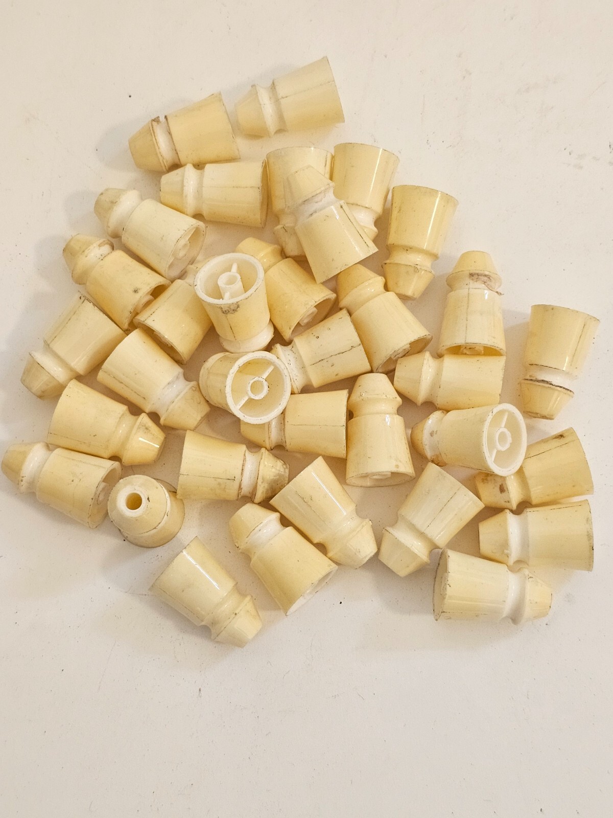 POSTS PINBALL PLAYFIELD PLASTIC WHITE SMOOTH SIDE POST 1 "