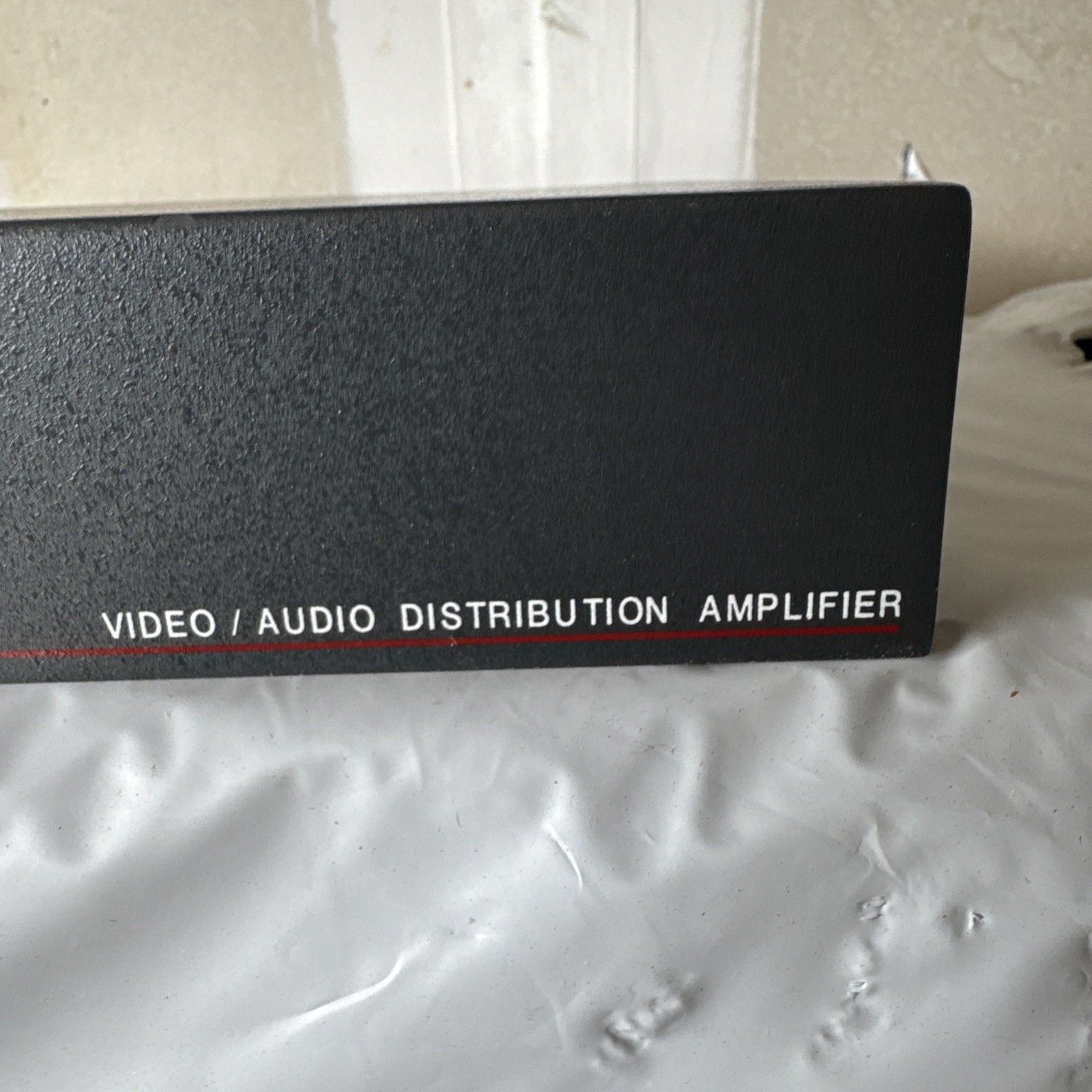 Extron DA 6V EQ - Distribution Amplifier Powers Up No Power Cord