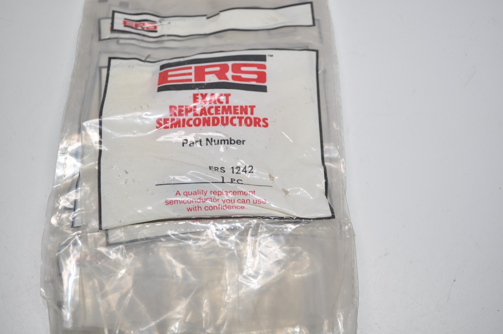 ERS1242 ECG1242 IC Integrated Circuit  FM/AM IF Amplifier NEW Lot of 2 NEW
