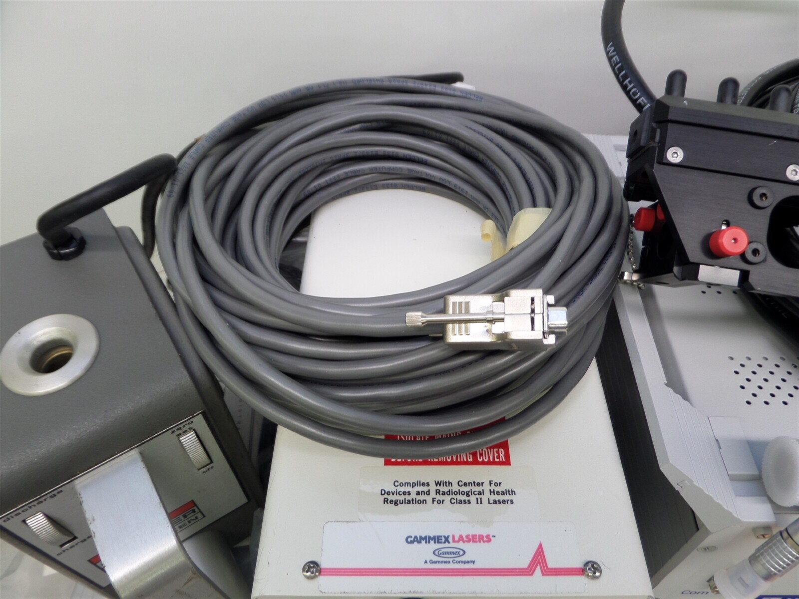 Wellhofer MD 240 Multi Channel Dosimeter Electrometer w/ Case & Accessories