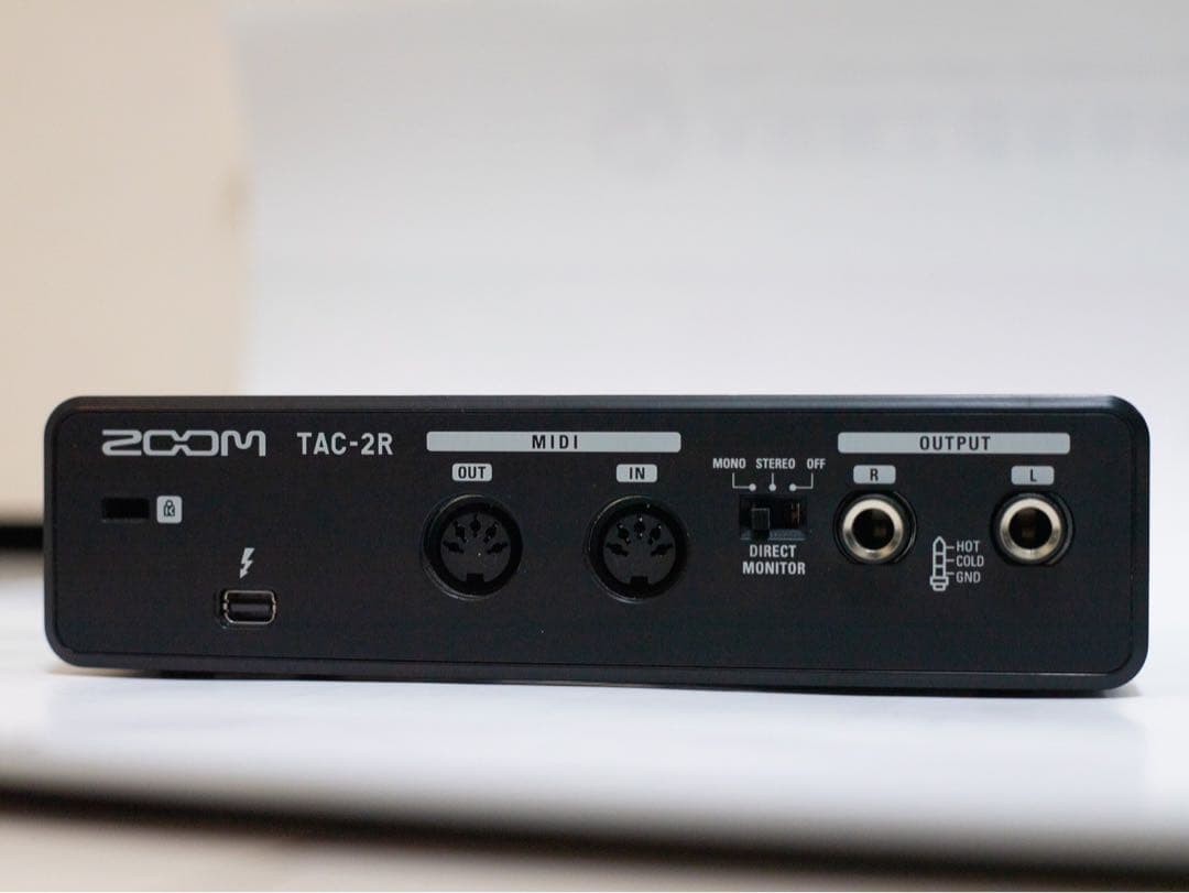 Zoom Tac-2R Thunderbolt 2 Audio Interface #0002