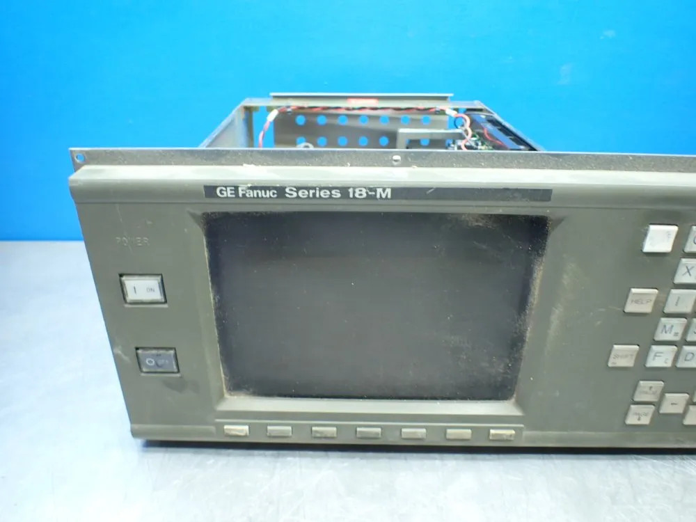 FANUC 9" CRT/MDI UNIT OPERATOR PANEL XA02B-0120-CE51#18M