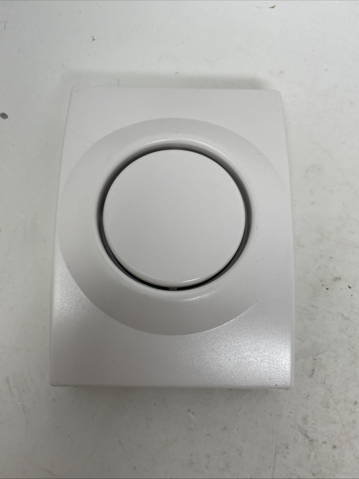 Honeywell Wave2PD Piezo-Dynamic Indoor Siren (D9)