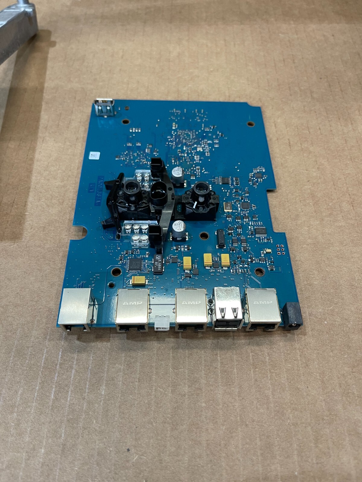 Zebra MP7001-LNS0M10US Scanner Scale Checkout Scale system board