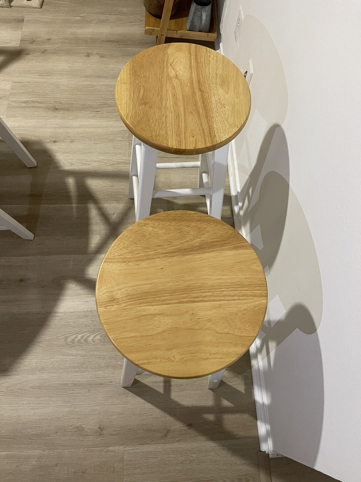 dinner table and 4 chairs wooden