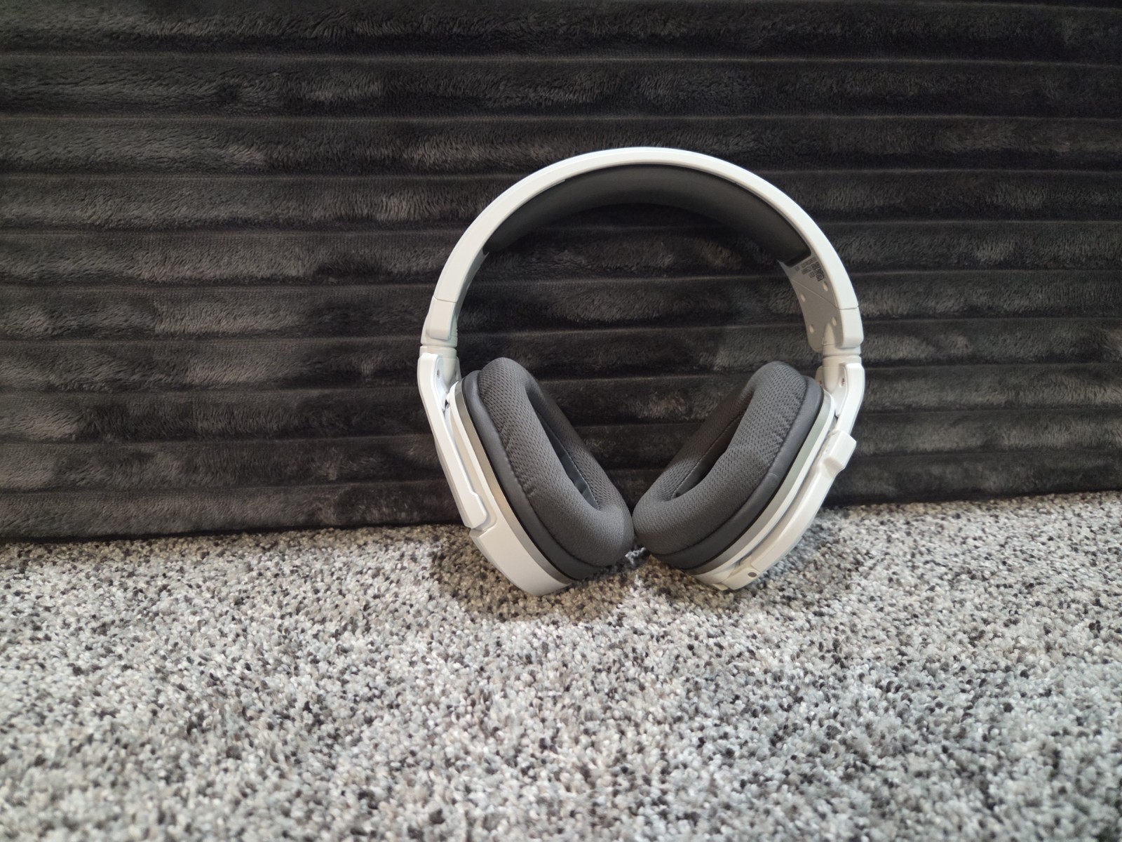 Turtle Beach Wireless Gaming Headset No Charging Cable