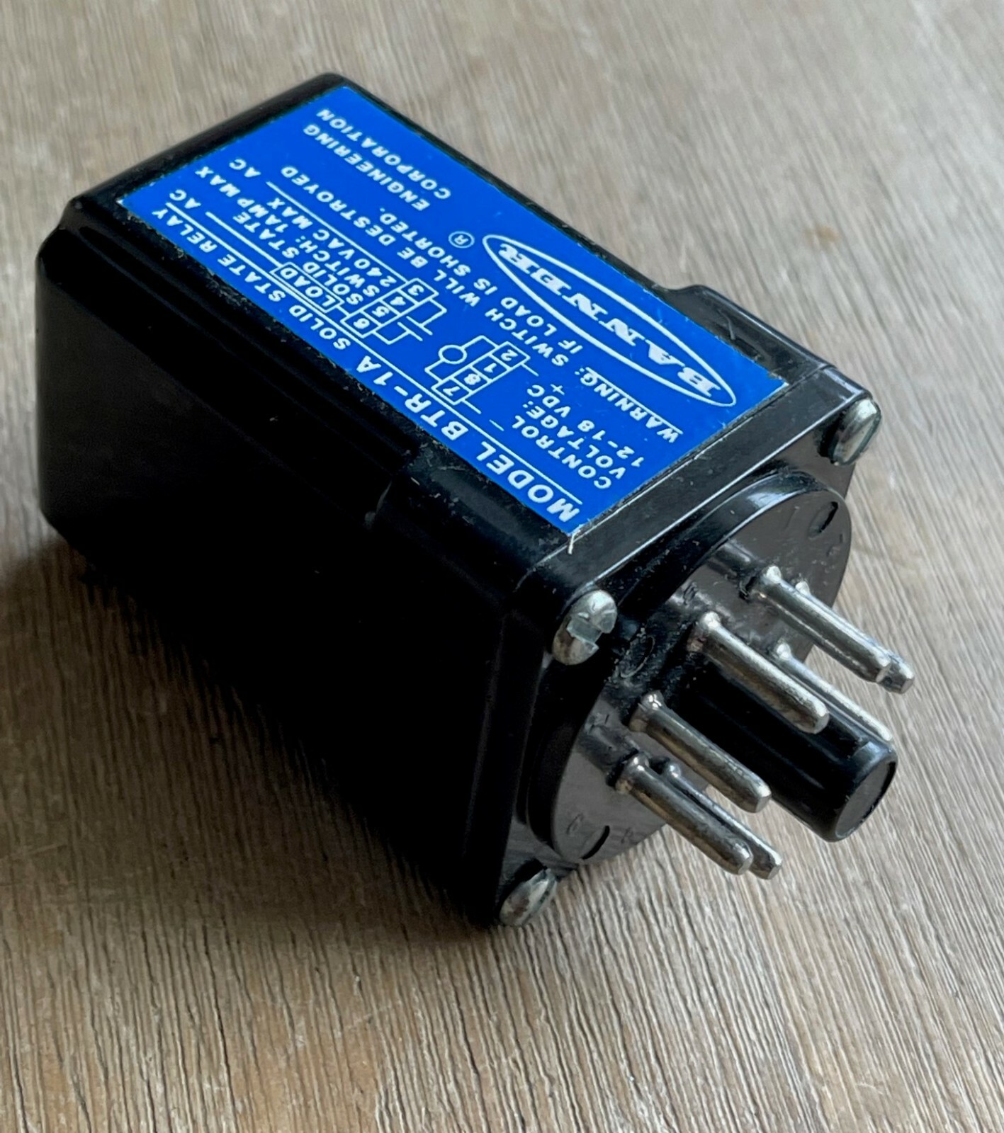 BANNER BTR-1A SOLID STATE RELAY 8 PIN NEW IN BOX