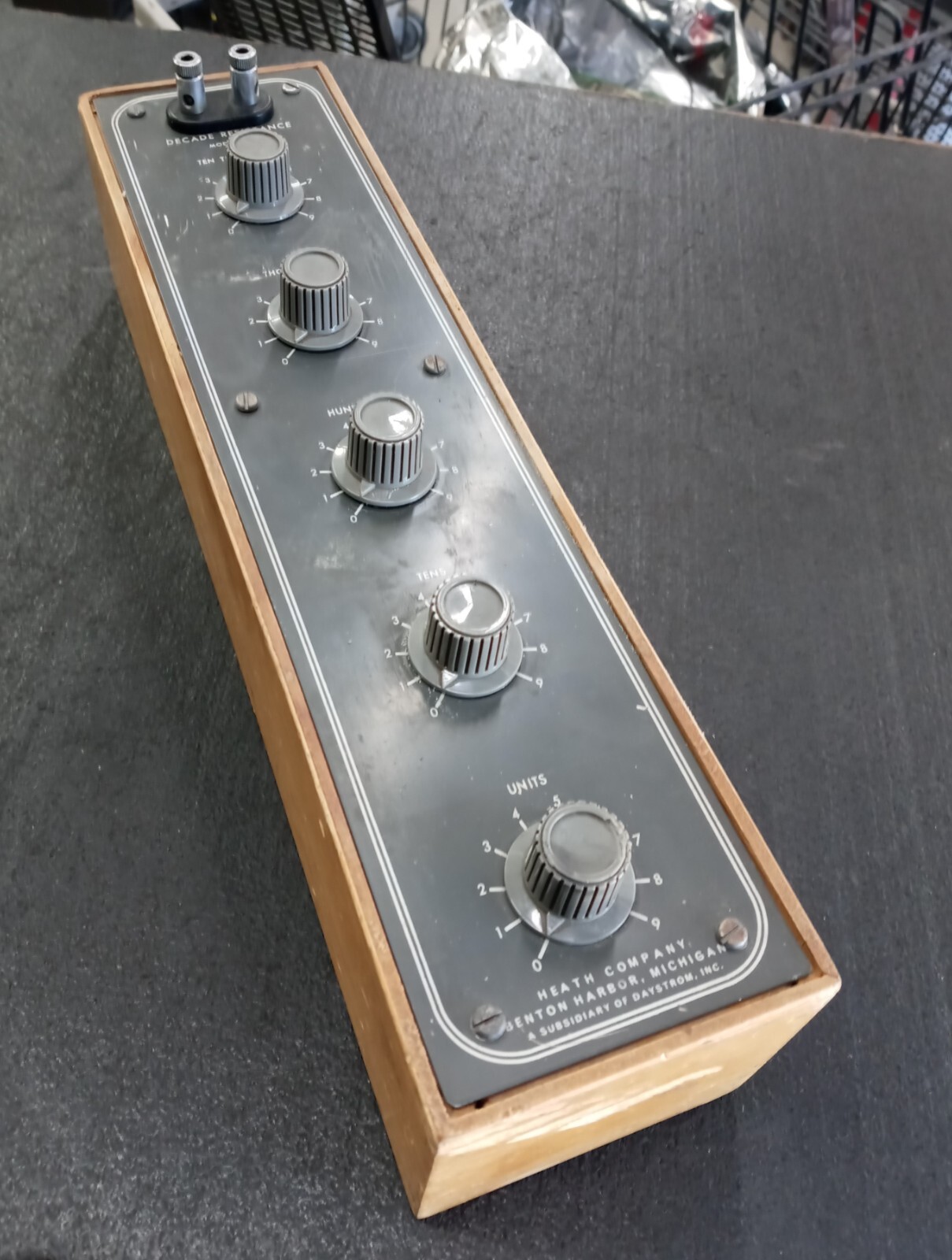 Heathkit Decade Resistance model DR-1