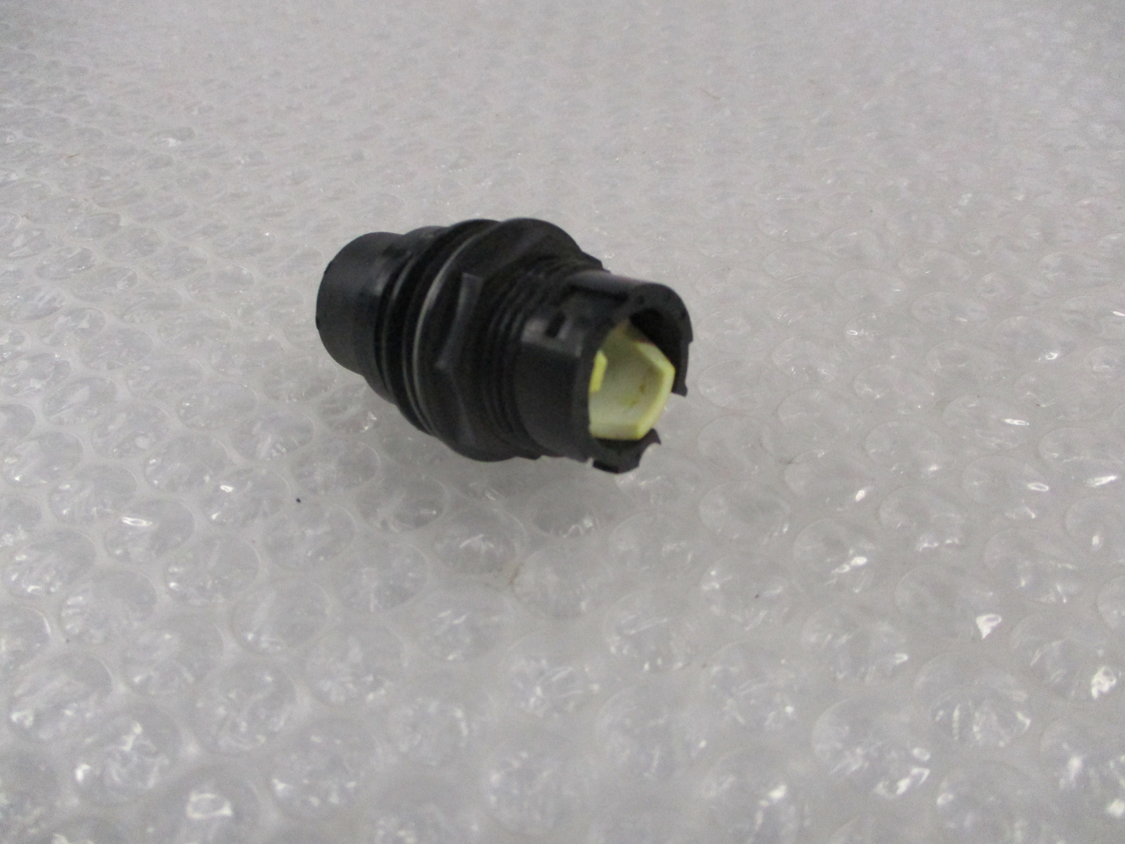 CUTLER HAMMER E22KBE4 SELECTOR SWITCH NSMP