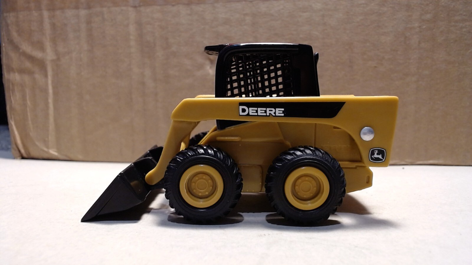 Unbranded John Deere  Plastic Skid Steer Loader 4"Long Yellow