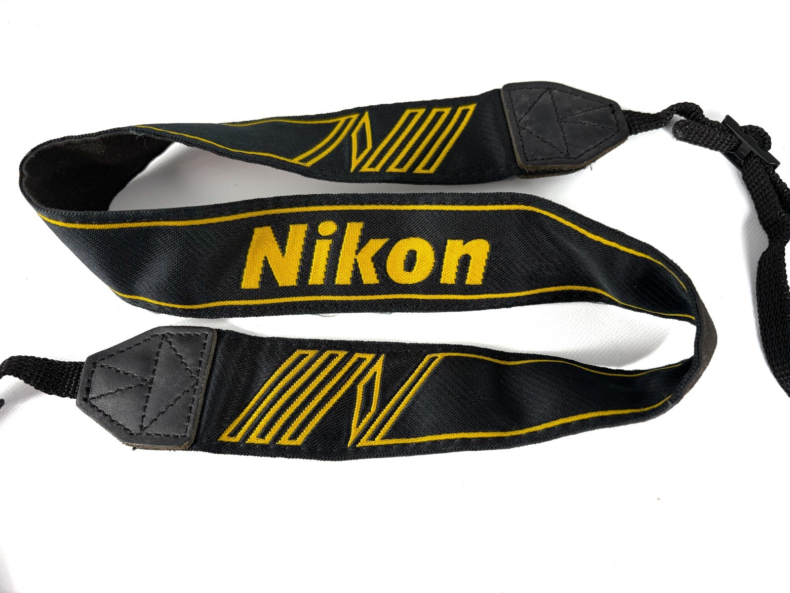 Genuine Nikon Camera Neck Shoulder Strap Black & Yellow Embroidered Logo