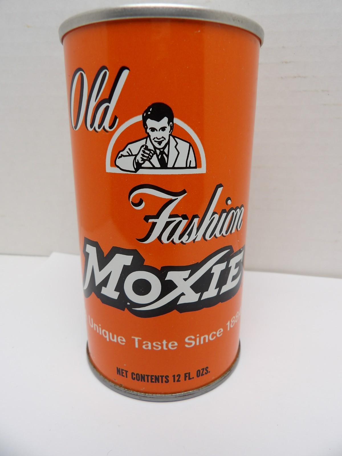 MOXIE OLD FASHION STRAIGHT STEEL PULL TAB SODA POP CAN WORCESTER MASS 01603