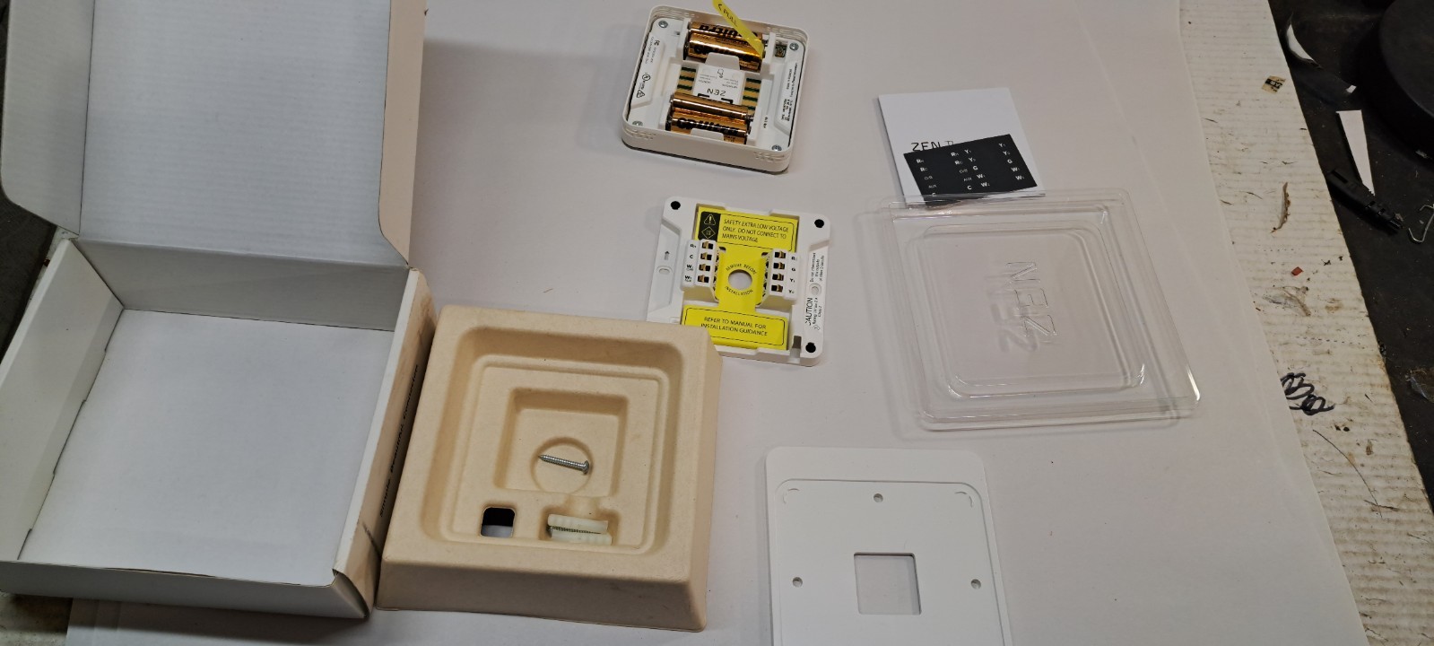 Zen Ecosystems Programmable Thermostat Wi-Fi Edition White