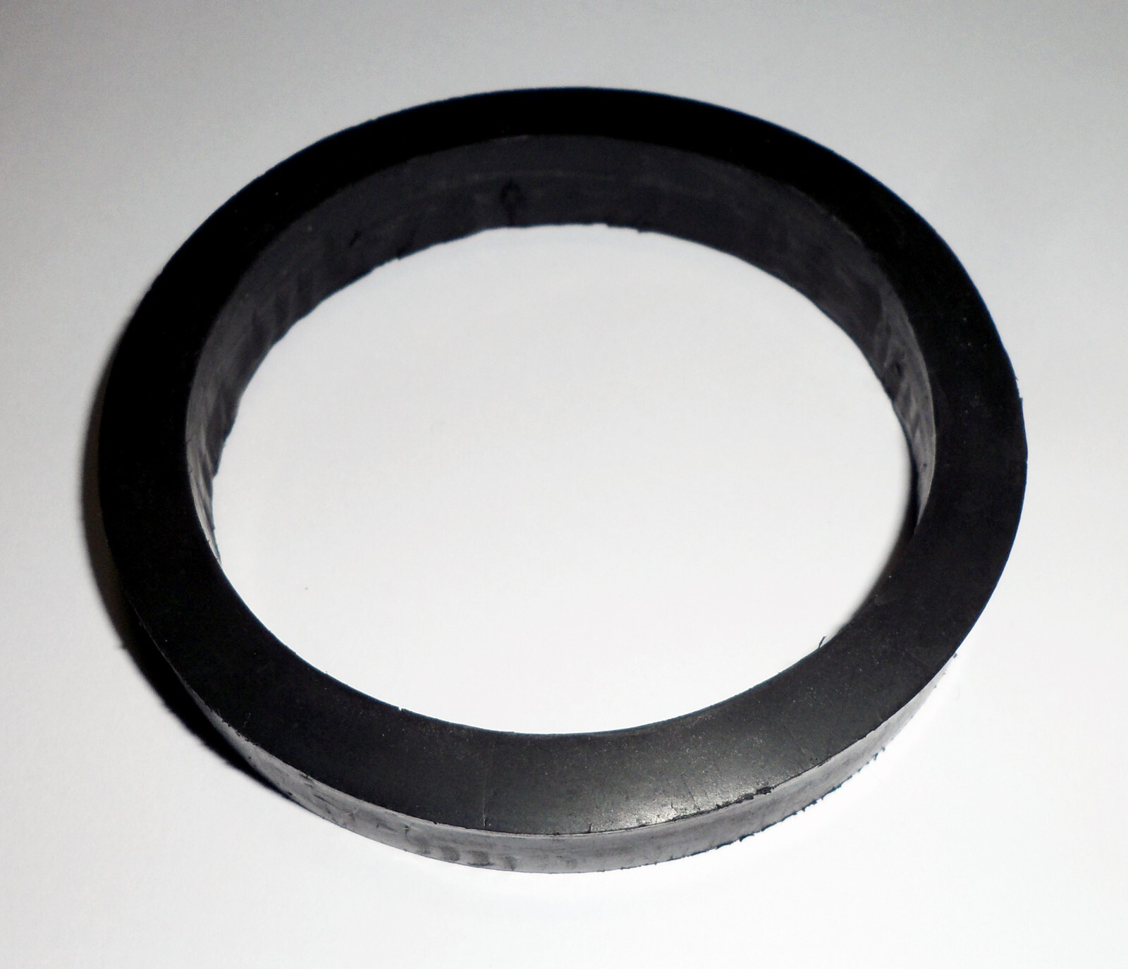90mm OD 75MM ID 14 MM Thickness Air Induction Hose Adaptor
