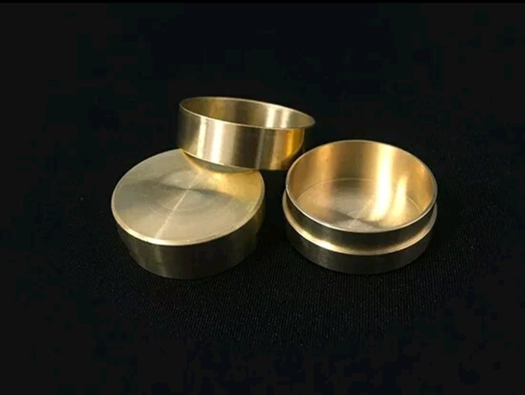 Magic Tricks Dynamic Coins Vanishing Quarter Version Close Up Trick