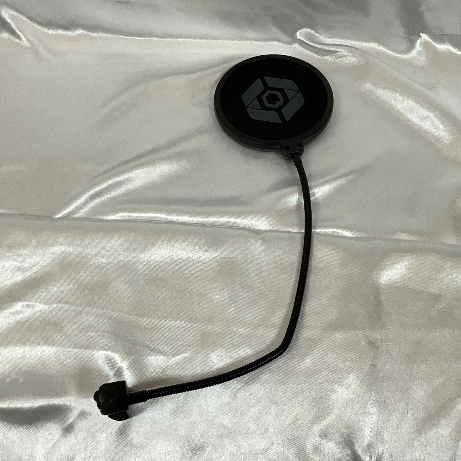 Studio Mic Pop Filter w/ Gooseneck Clamp | Noise Reduction Recording Shield