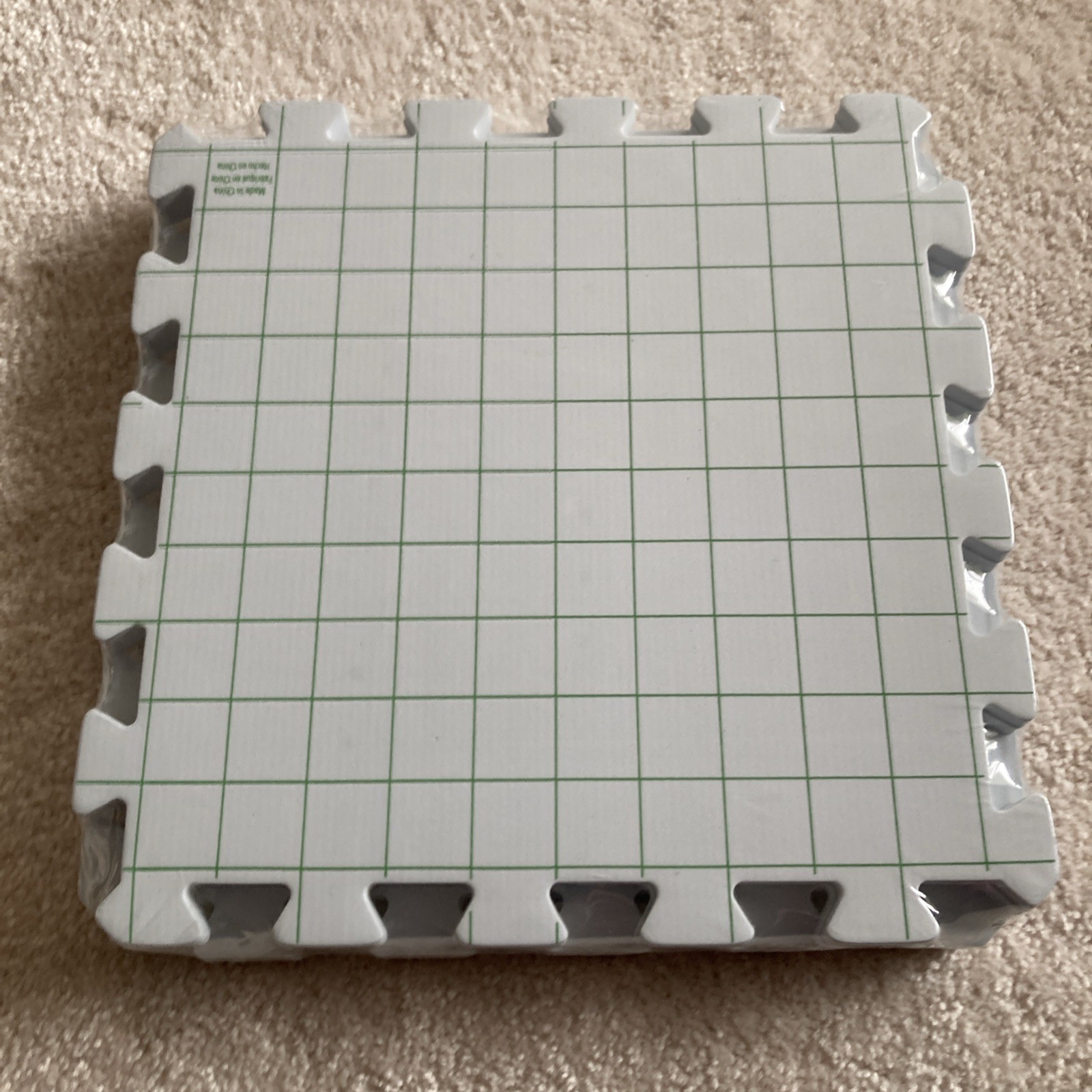 Boye Interlocking Needlepoint, Knitting, and Crochet Blocking Boards, 12" x 12"