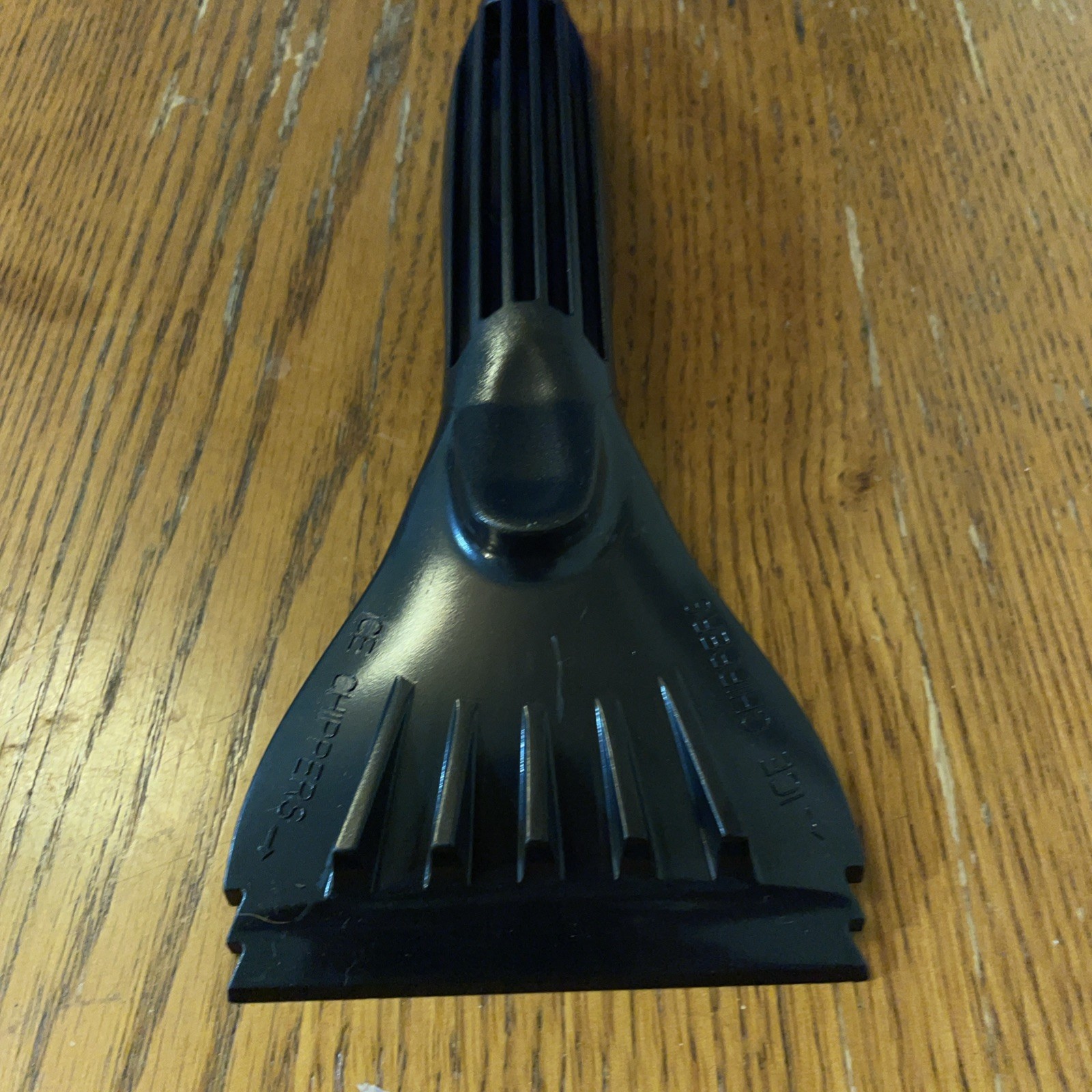 9" Ice Scraper Car Window Cleaner Windshield Snow Ice Chipper Blk SH8