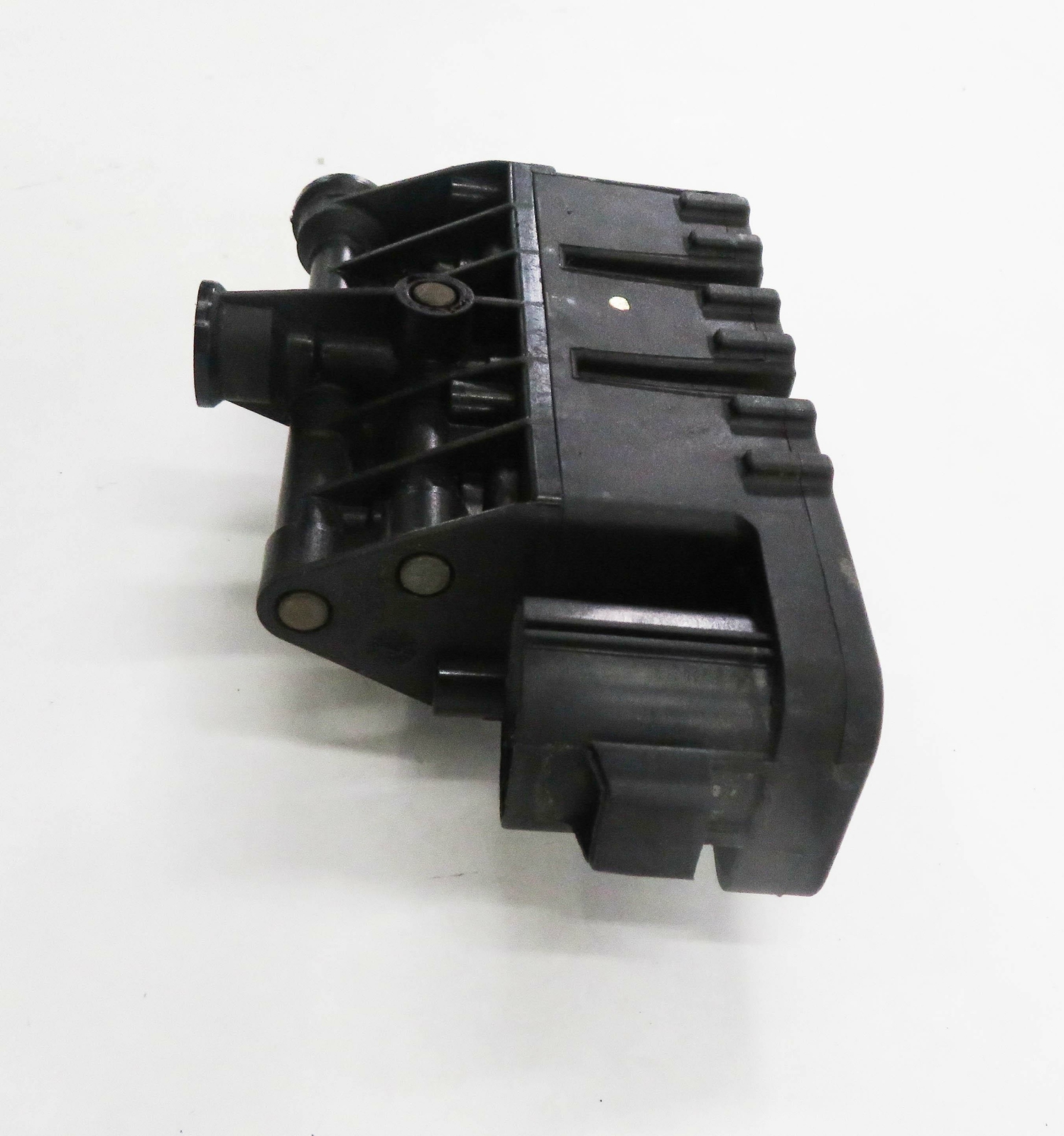 2011 RANGE ROVER (L322) AIR SUSPENSION RELIEF VALVE BLOCK
