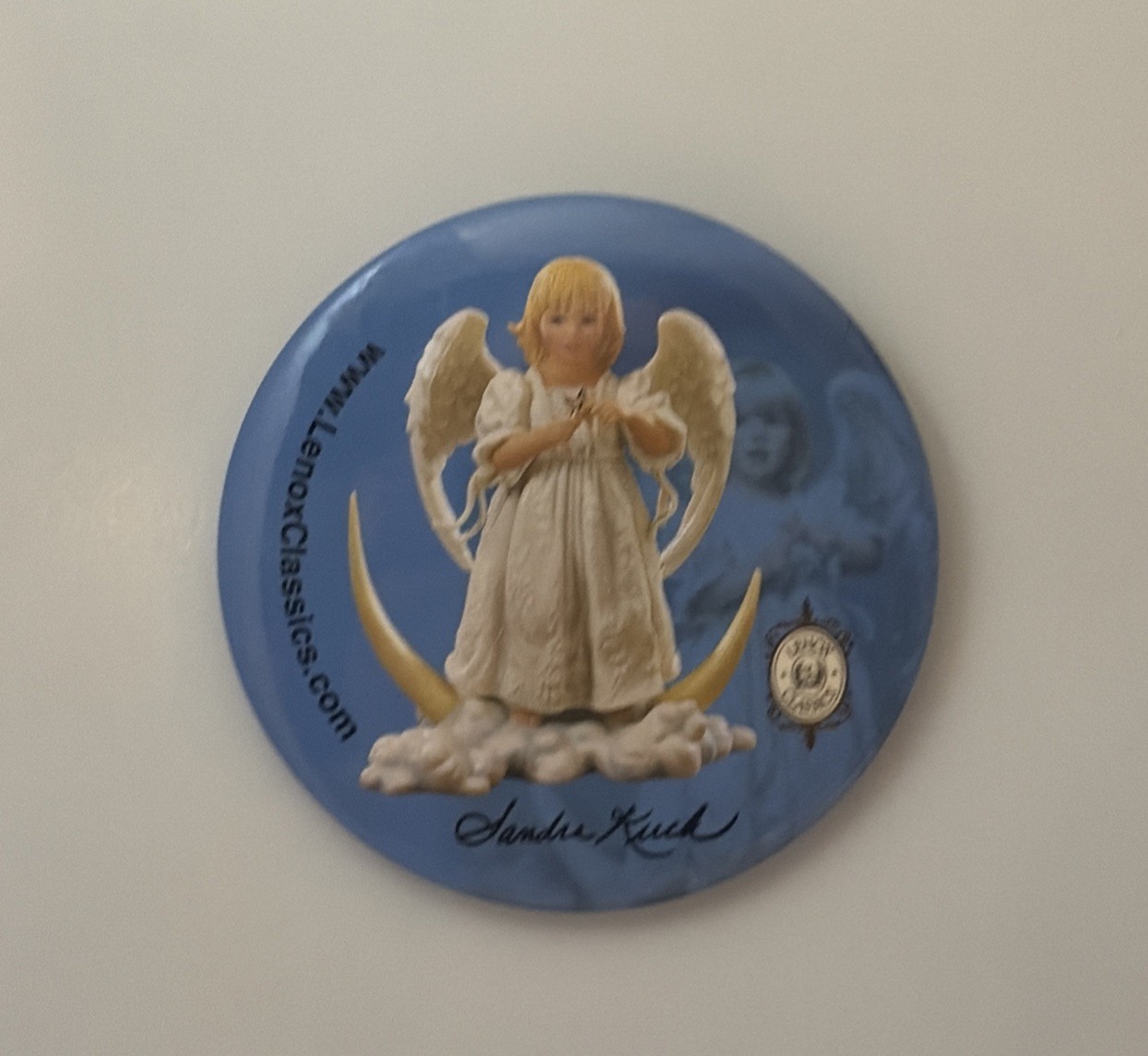 Lenox Classics Sandra Kuck Twinkle Angel Magnet/Pinback Button Good Condition