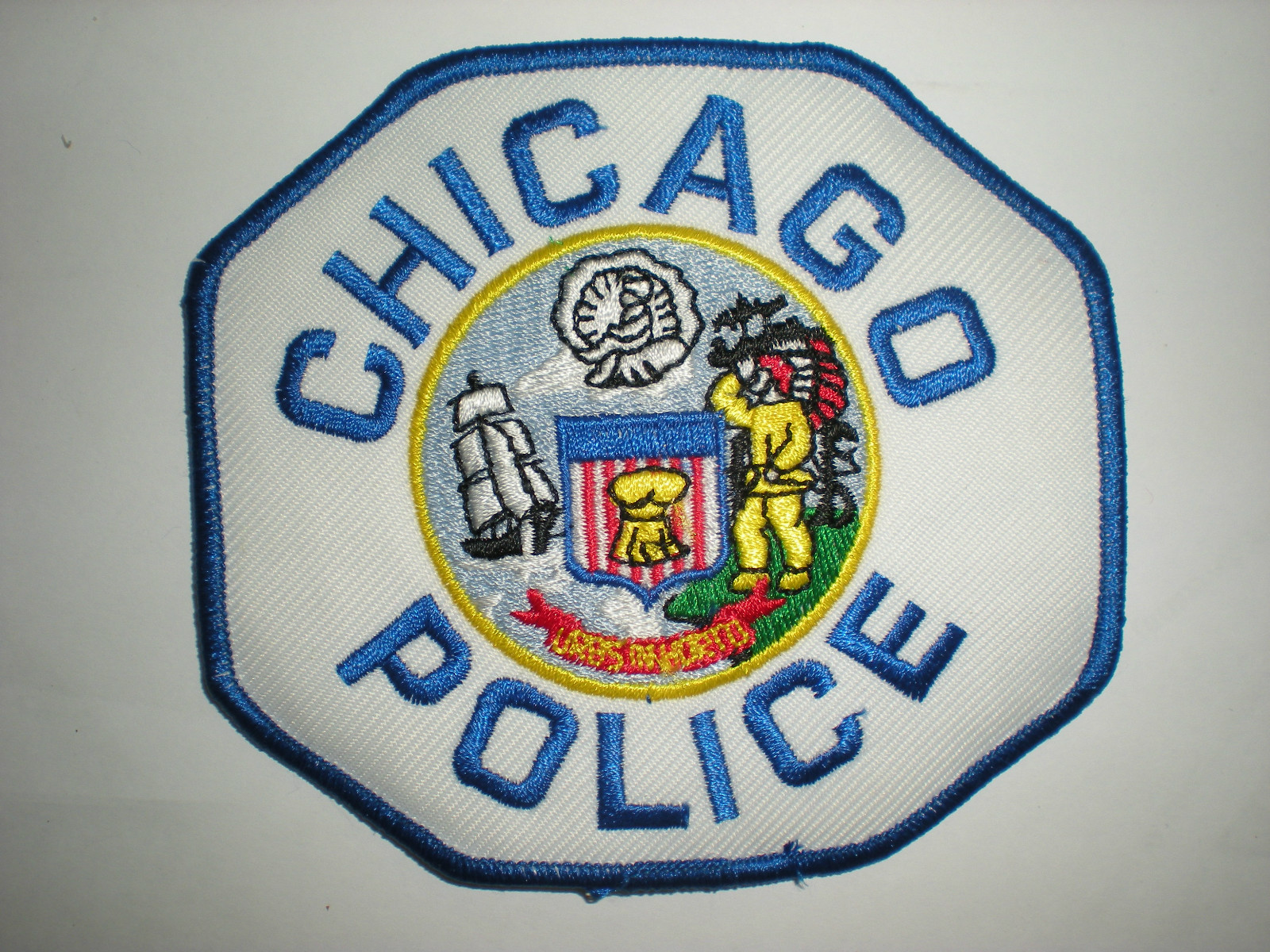 CHICAGO, ILLINOIS POLICE DEPARTMENT PATCH - BLUE