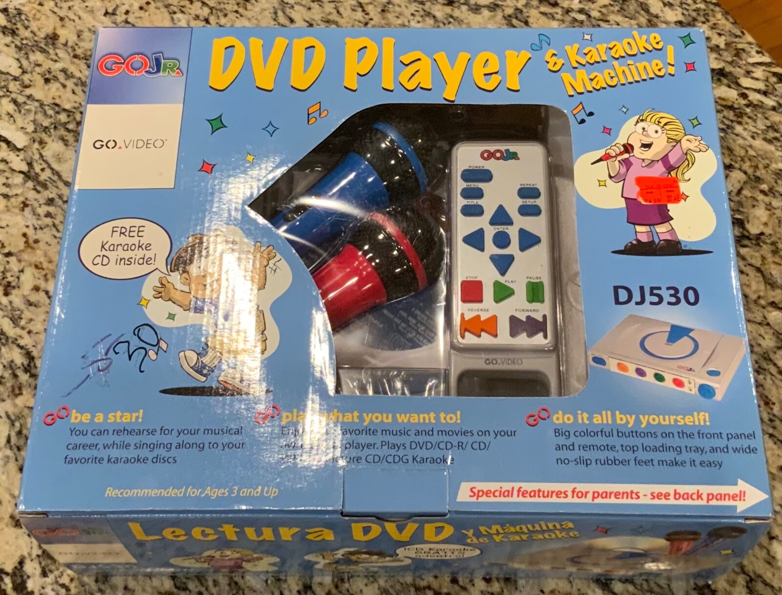 Karaoke Machine DVD Player CD Combo Remote Microphones Go Video Go Jr DJ530 New