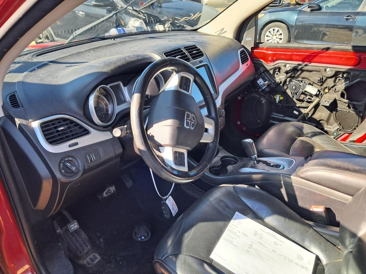 JOURNEY 2017 Glove Box 4850068