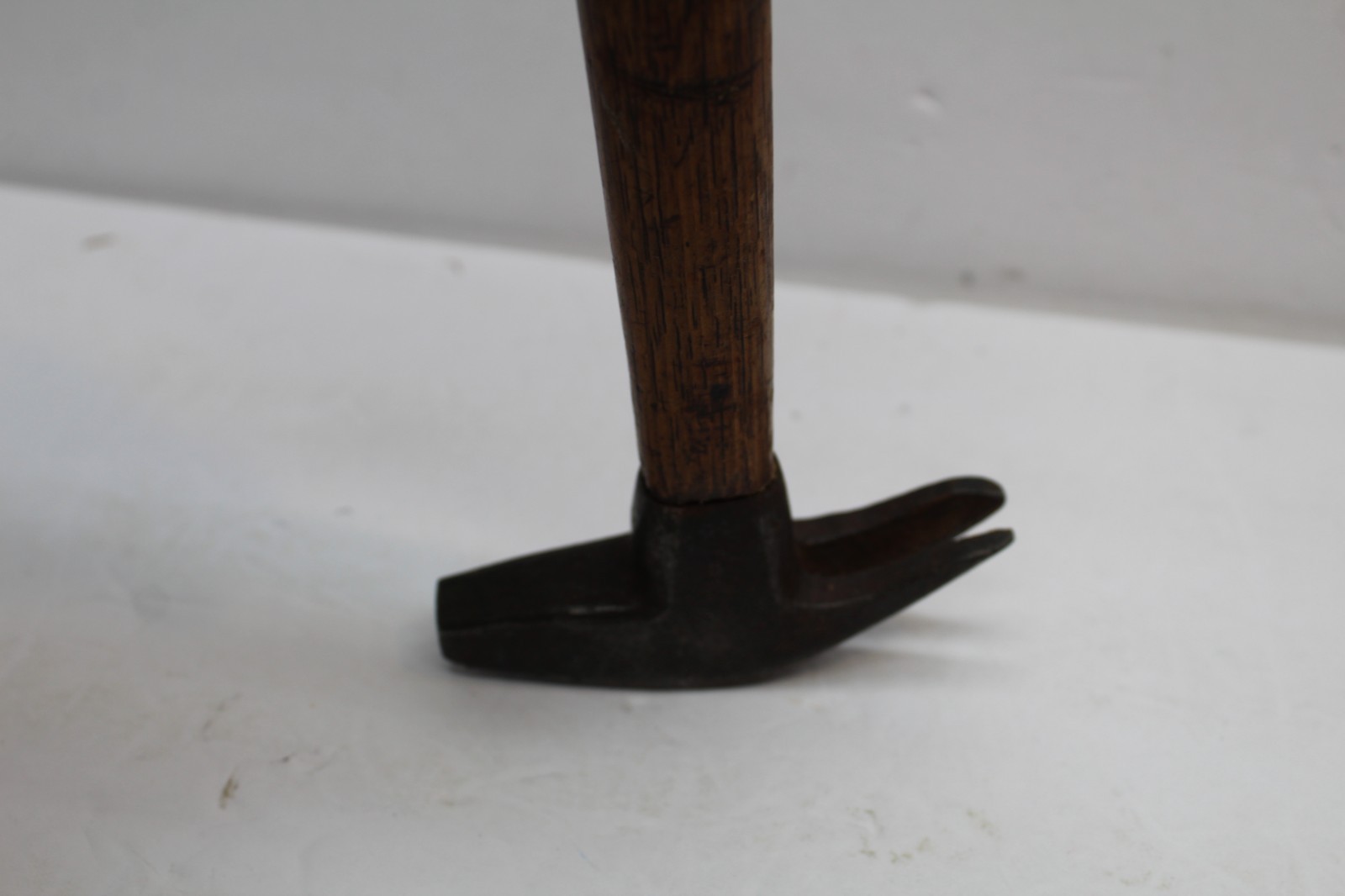 Antique Stubby Cobblers tack Hammer