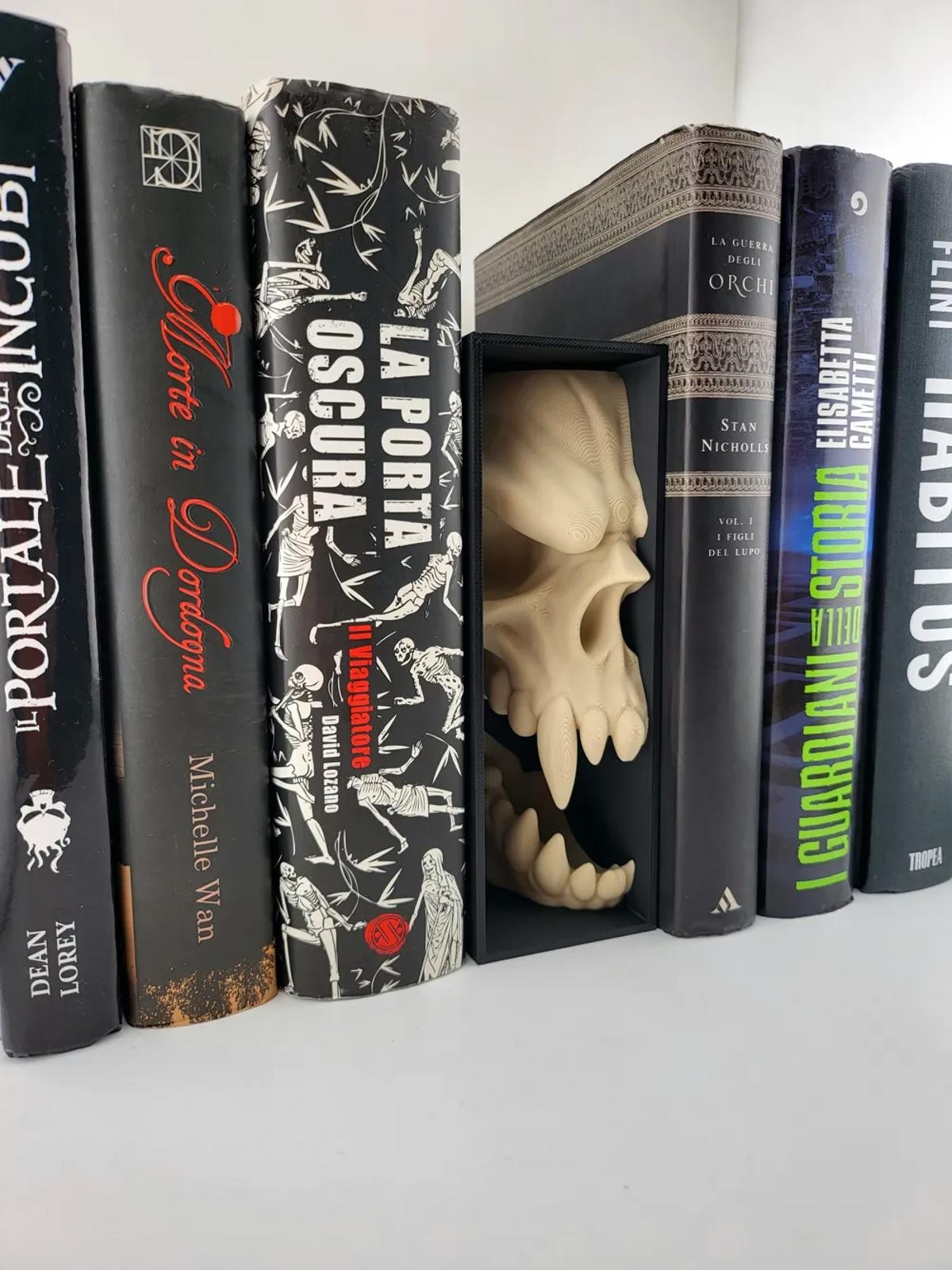 Fanged Monster Skull Book Nook - 3D Printed Gothic Horror Insert