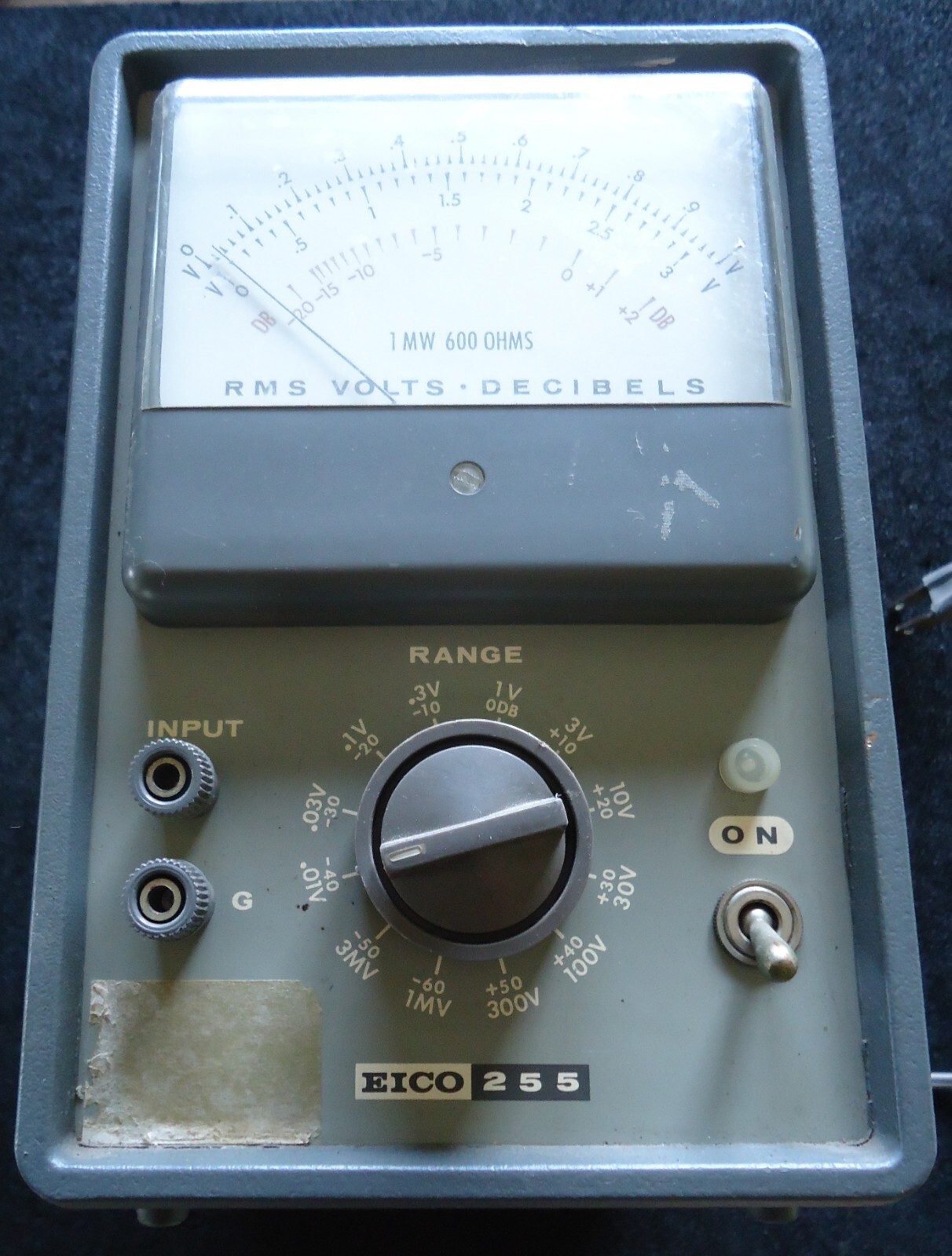 Vintage EICO 255 RMS Volts Decibels. 1 MW, 600 ohms.