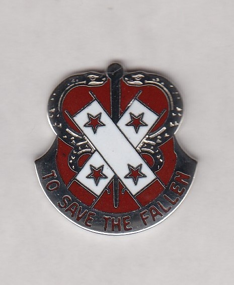US ARMY MEDICAL 217th MEDICAL BATTALION crest DUI badge c/b G-23